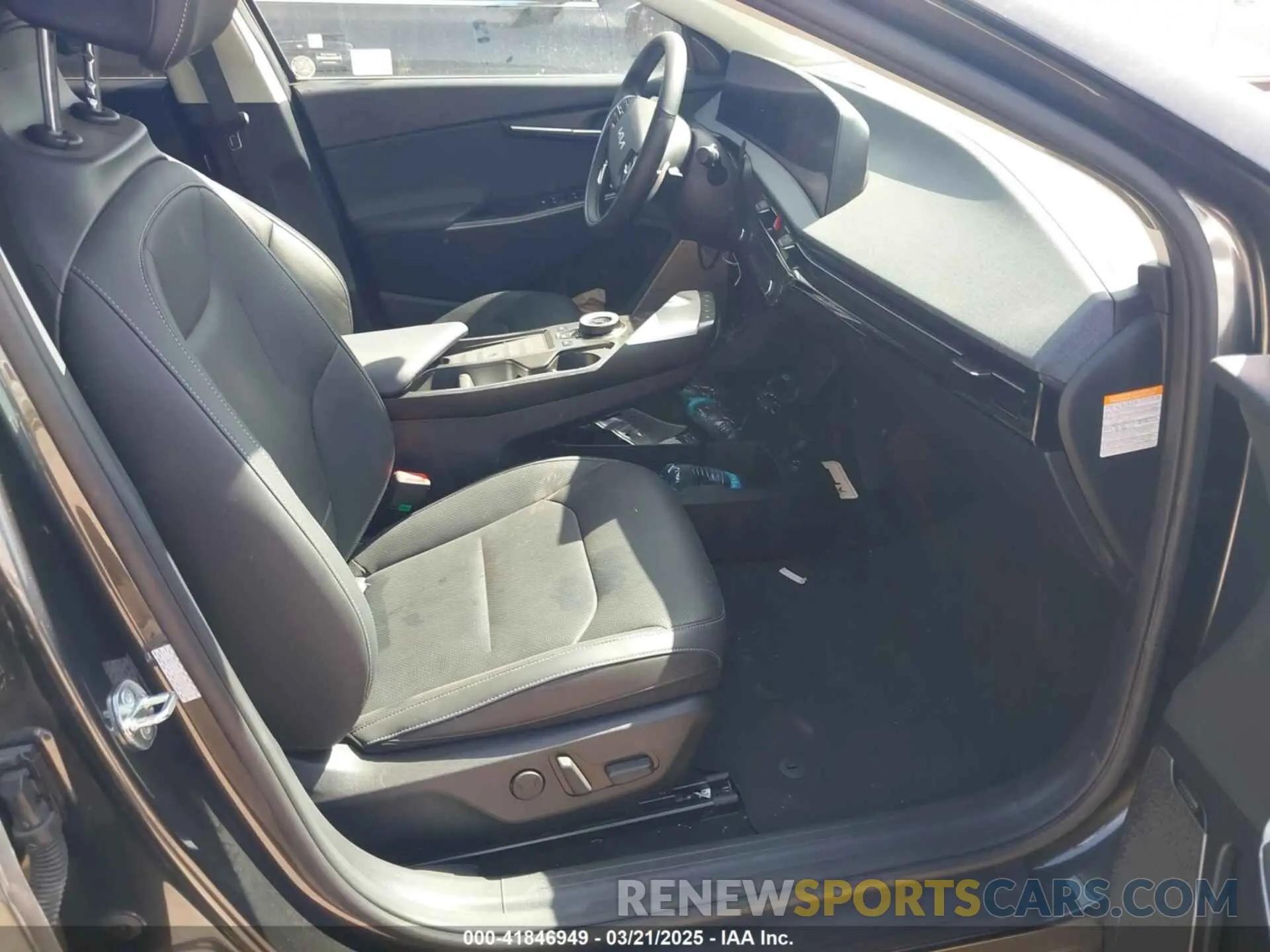 5 fotografías del automóvil dañado KNDC3DLC9R5160010 KIA EV6 2024