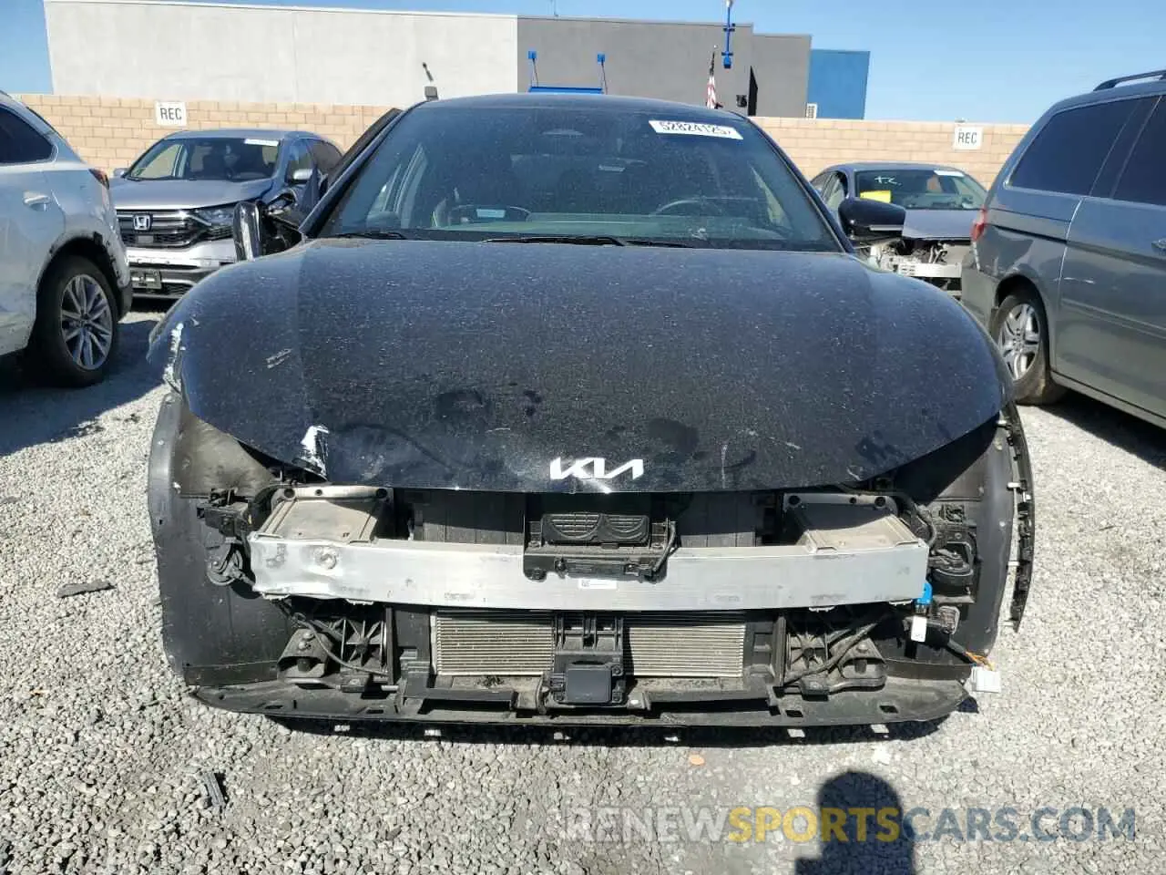 5 fotografías del automóvil dañado KNDC5DLE7P5132716 KIA EV6 GT 2023