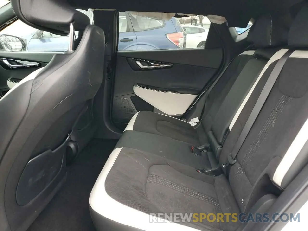 10 fotografías del automóvil dañado KNDC4DLC9N5055023 KIA EV6 GT LIN 2022