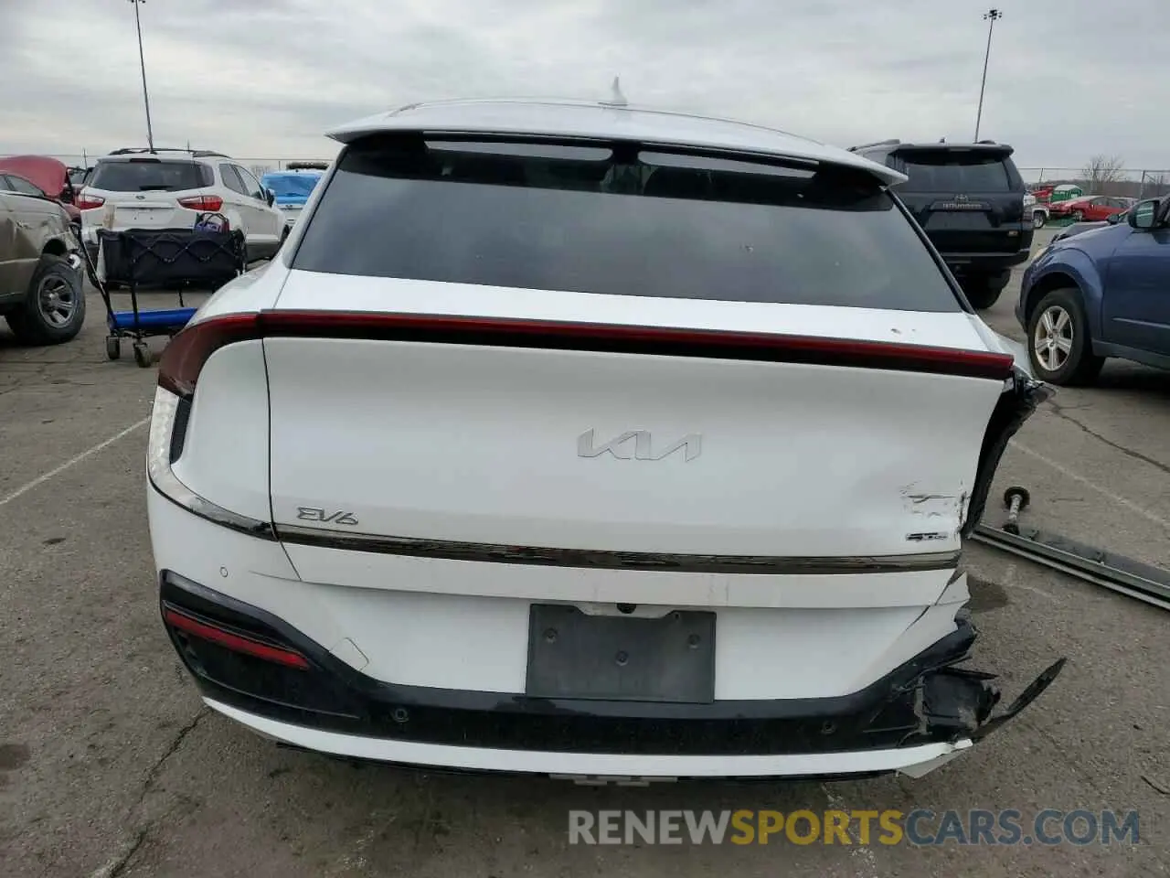 6 fotografías del automóvil dañado KNDC4DLC9N5055023 KIA EV6 GT LIN 2022