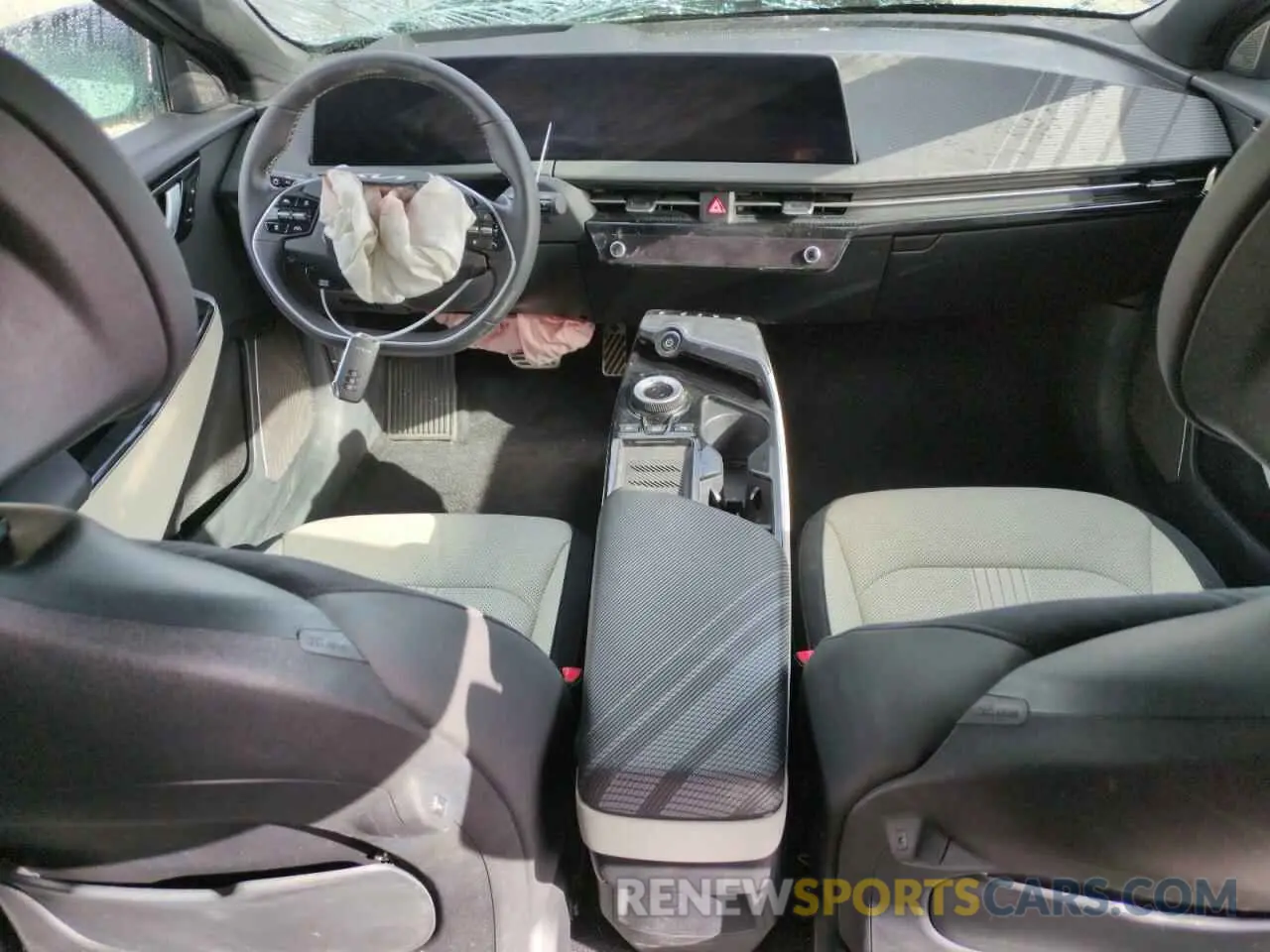 8 fotografías del automóvil dañado KNDC4DLC3P5116319 KIA EV6 GT LIN 2023