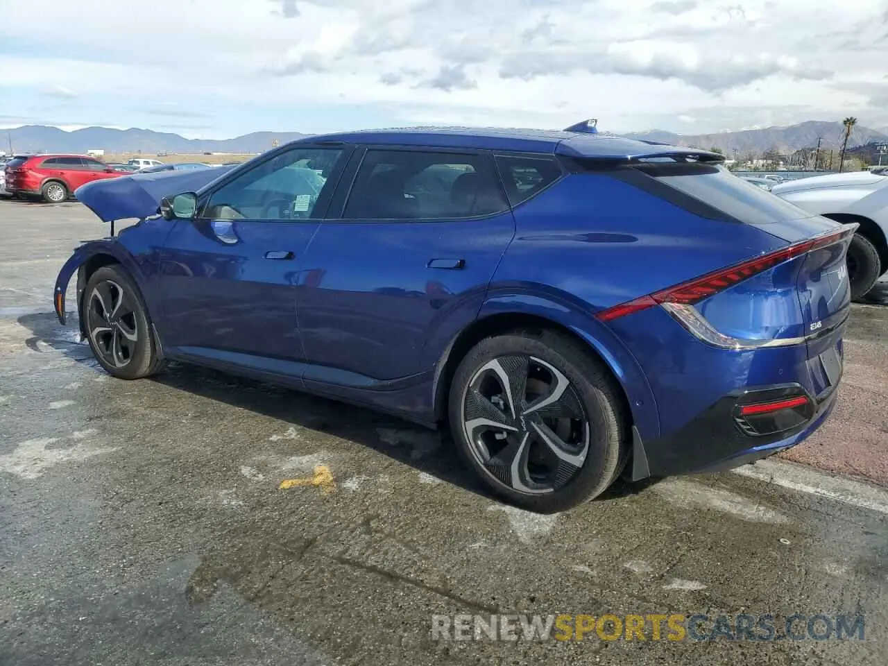 2 fotografías del automóvil dañado KNDC4DLCXR5203055 KIA EV6 GT LIN 2024