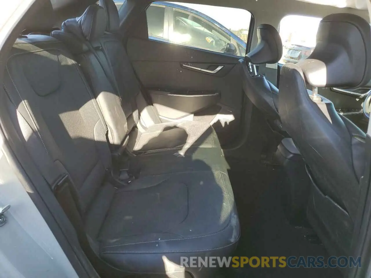 11 fotografías del automóvil dañado KNDC34LA9N5041088 KIA EV6 LIGHT 2022