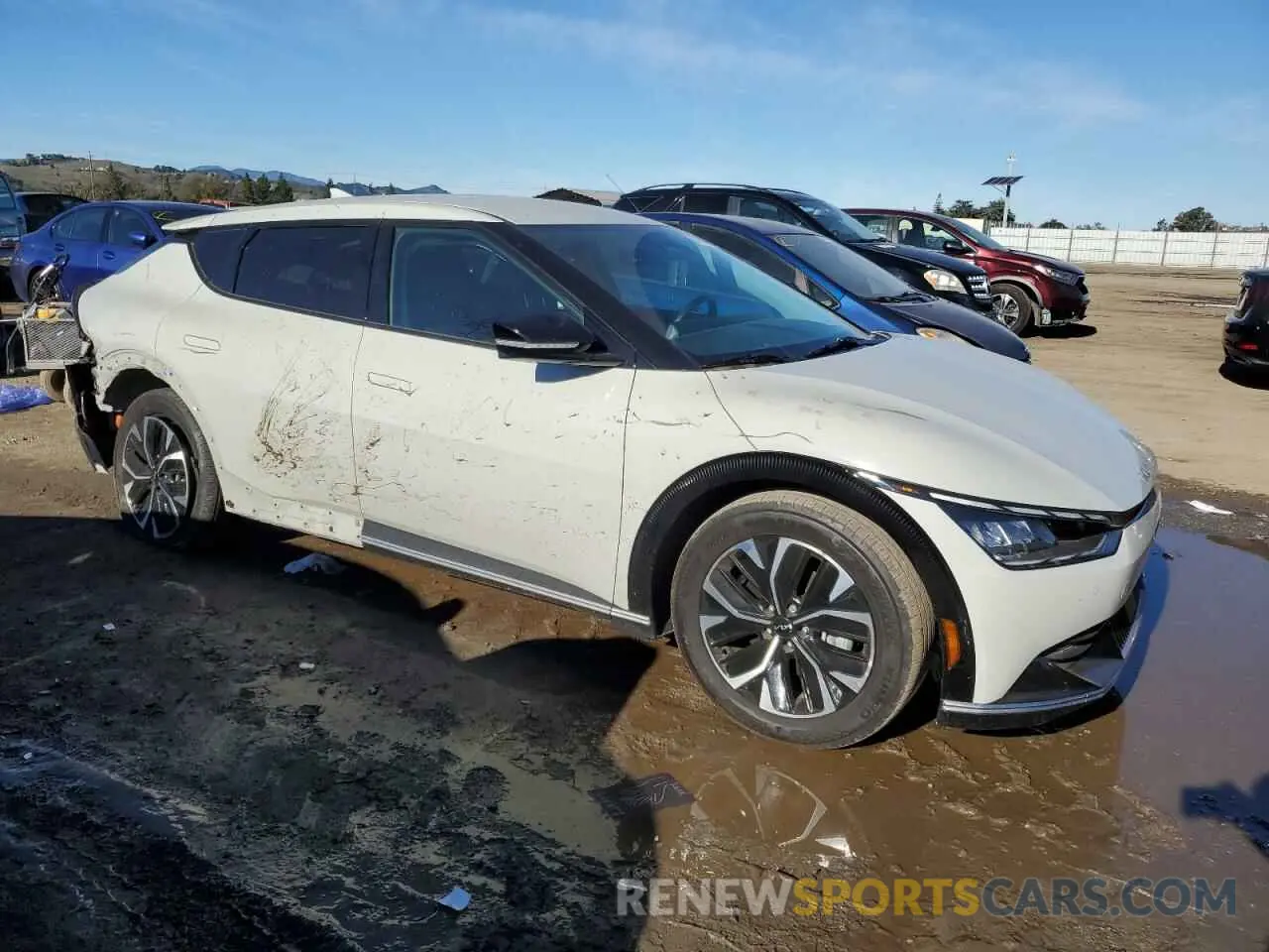 4 fotografías del automóvil dañado KNDC34LA9N5041088 KIA EV6 LIGHT 2022