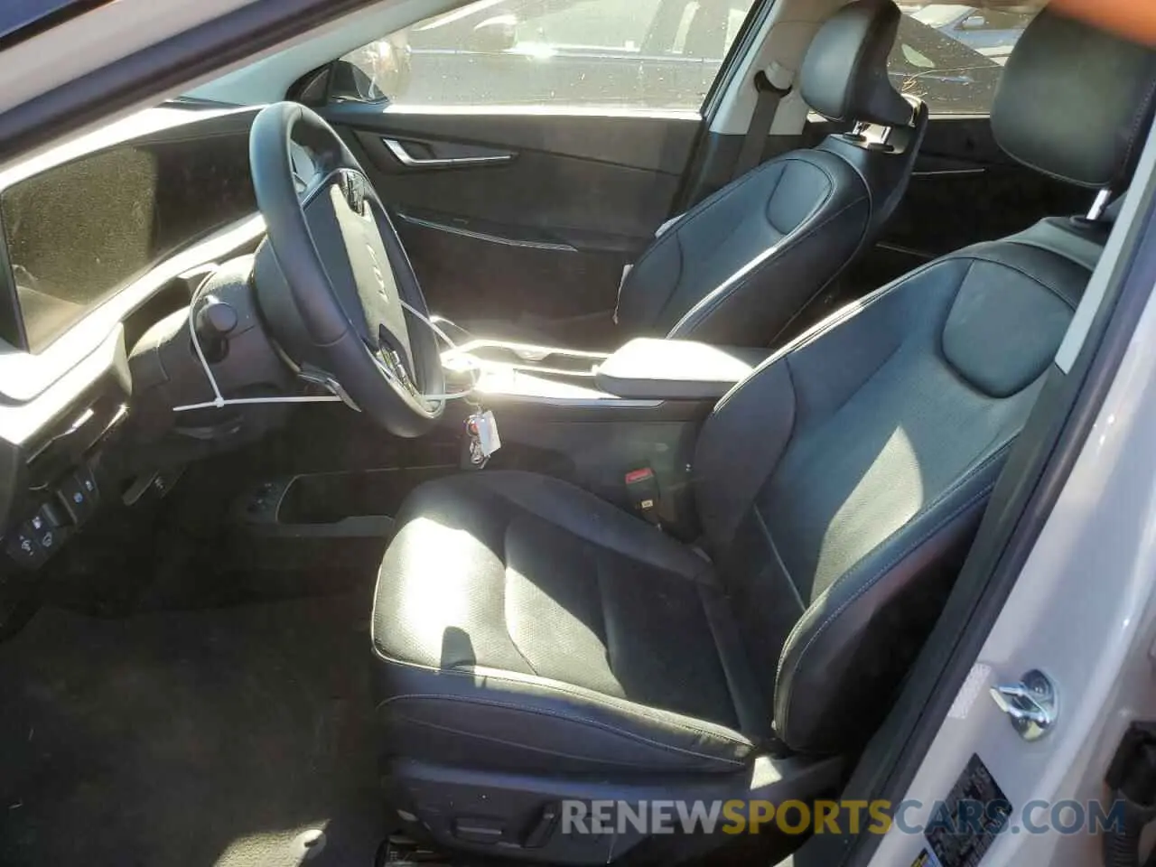 7 fotografías del automóvil dañado KNDC34LA9N5041088 KIA EV6 LIGHT 2022