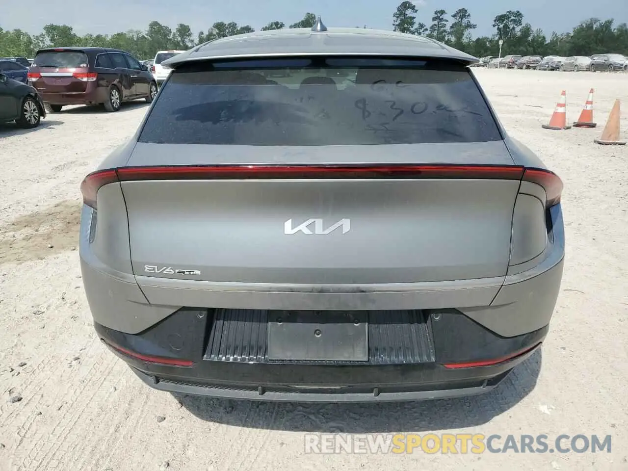 6 fotografías del automóvil dañado KNDC3DLC4N5030128 KIA EV6 LIGHT 2022