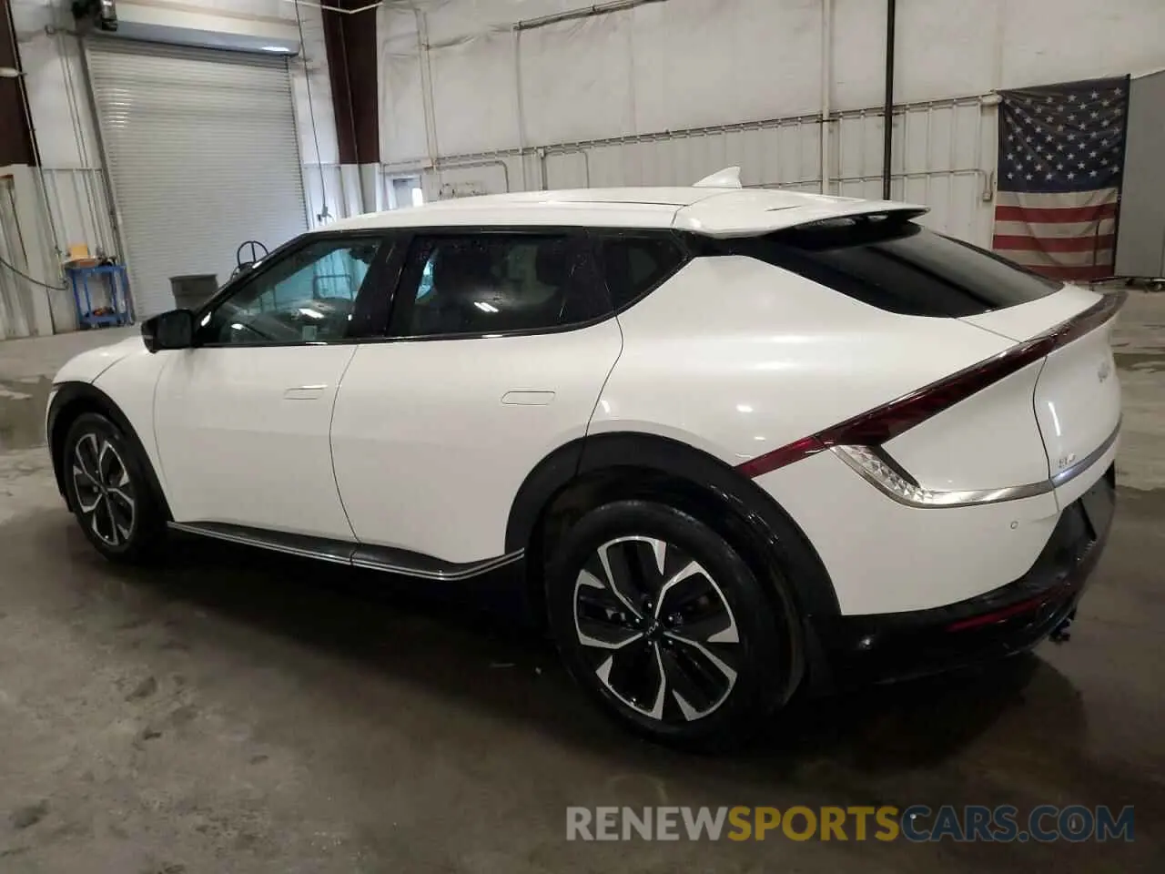 2 fotografías del automóvil dañado KNDC3DLCXN5079933 KIA EV6 LIGHT 2022