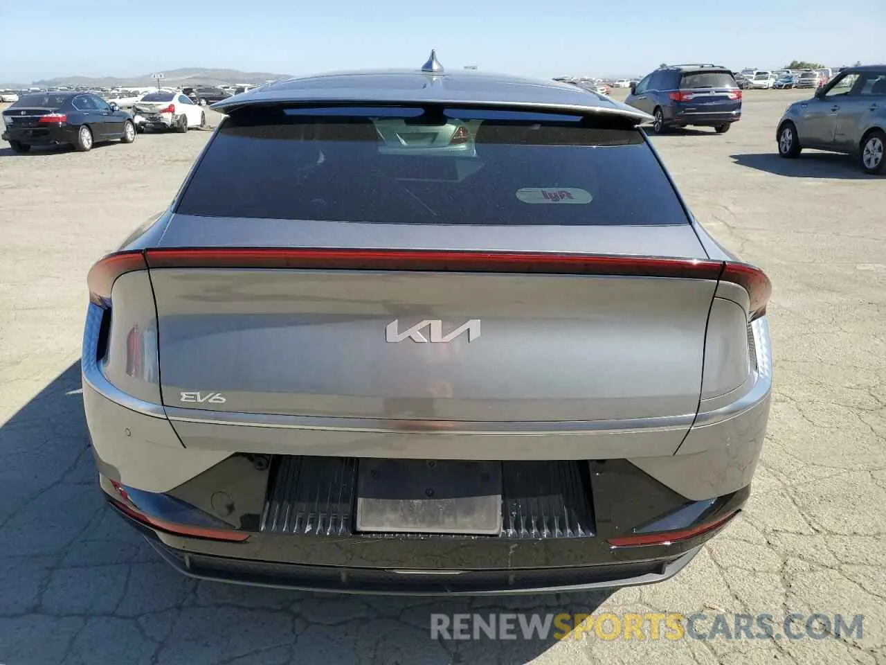 6 fotografías del automóvil dañado KNDC34LA3P5609791 KIA EV6 LIGHT 2023