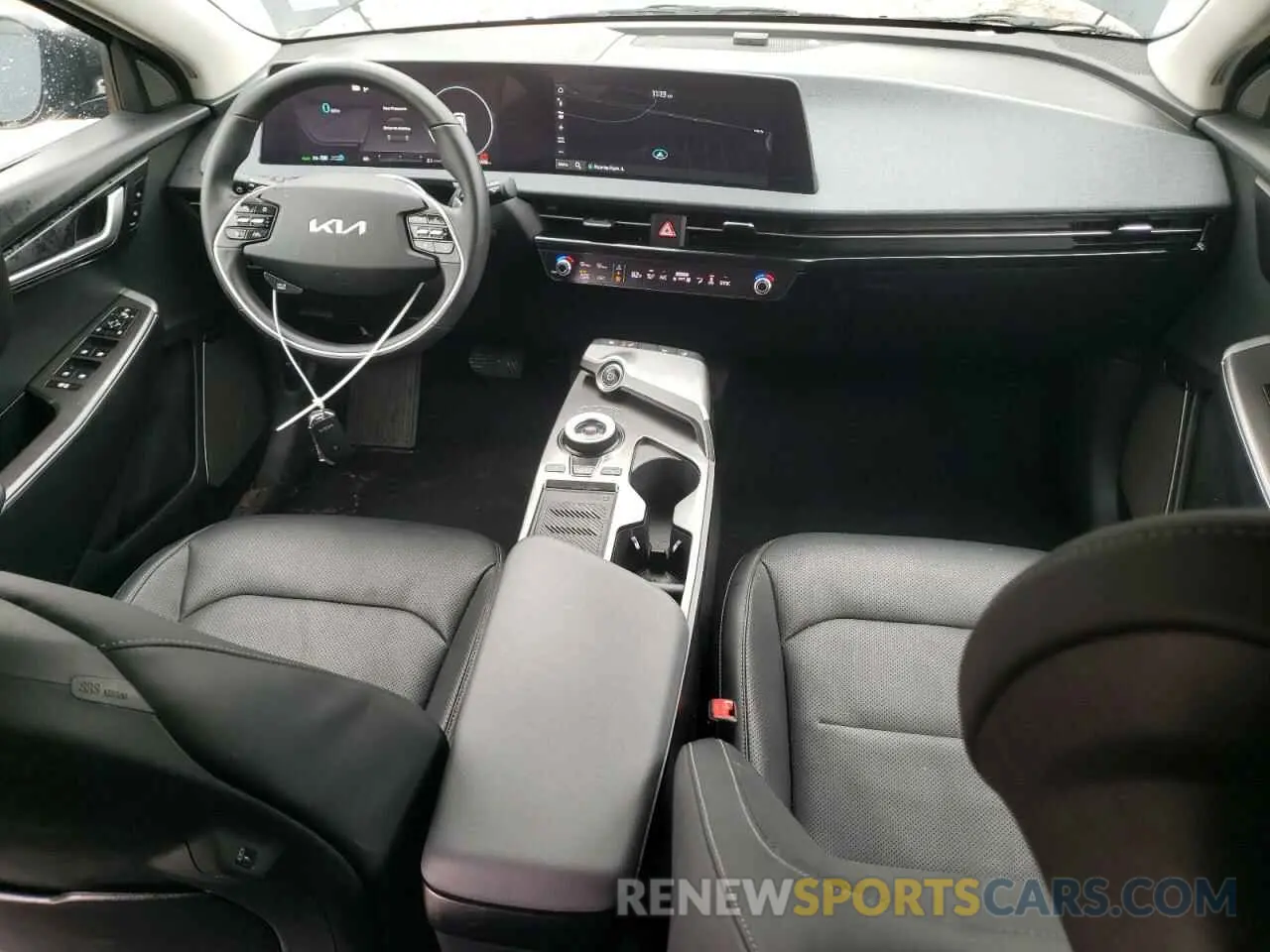 8 fotografías del automóvil dañado KNDC34LA3P5611475 KIA EV6 LIGHT 2023