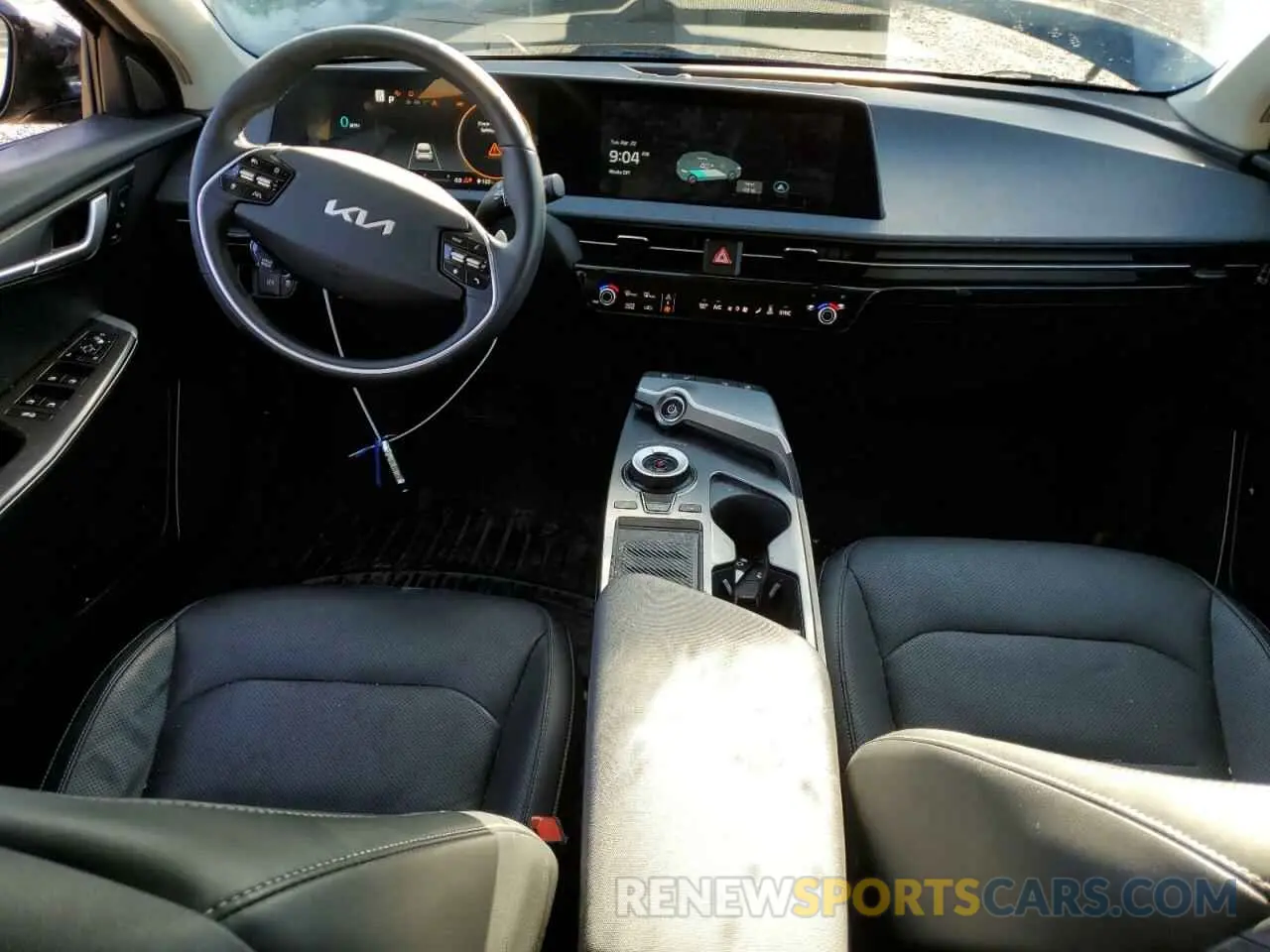 8 fotografías del automóvil dañado KNDC34LA4P5126519 KIA EV6 LIGHT 2023
