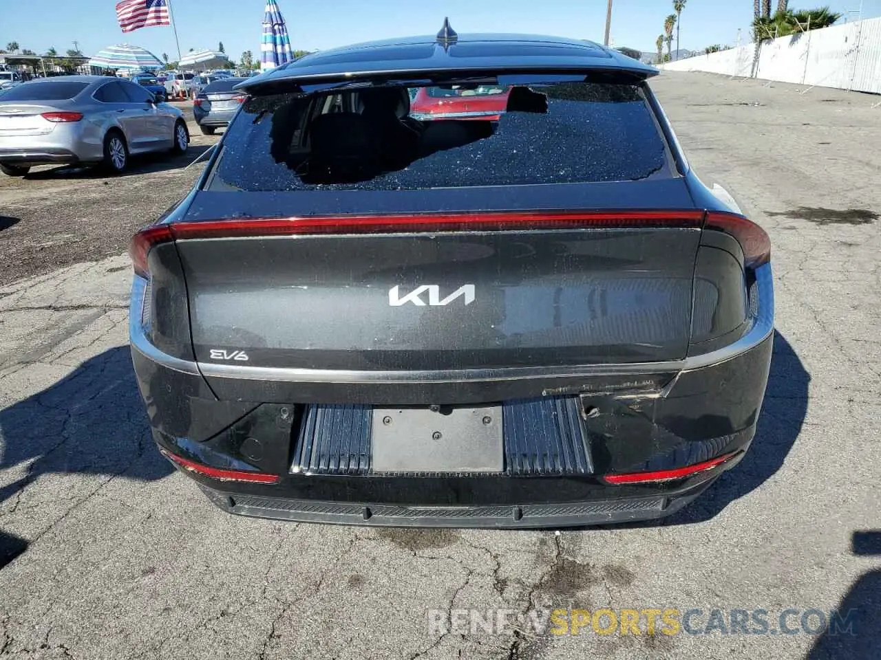 6 fotografías del automóvil dañado KNDC34LA4P5607113 KIA EV6 LIGHT 2023