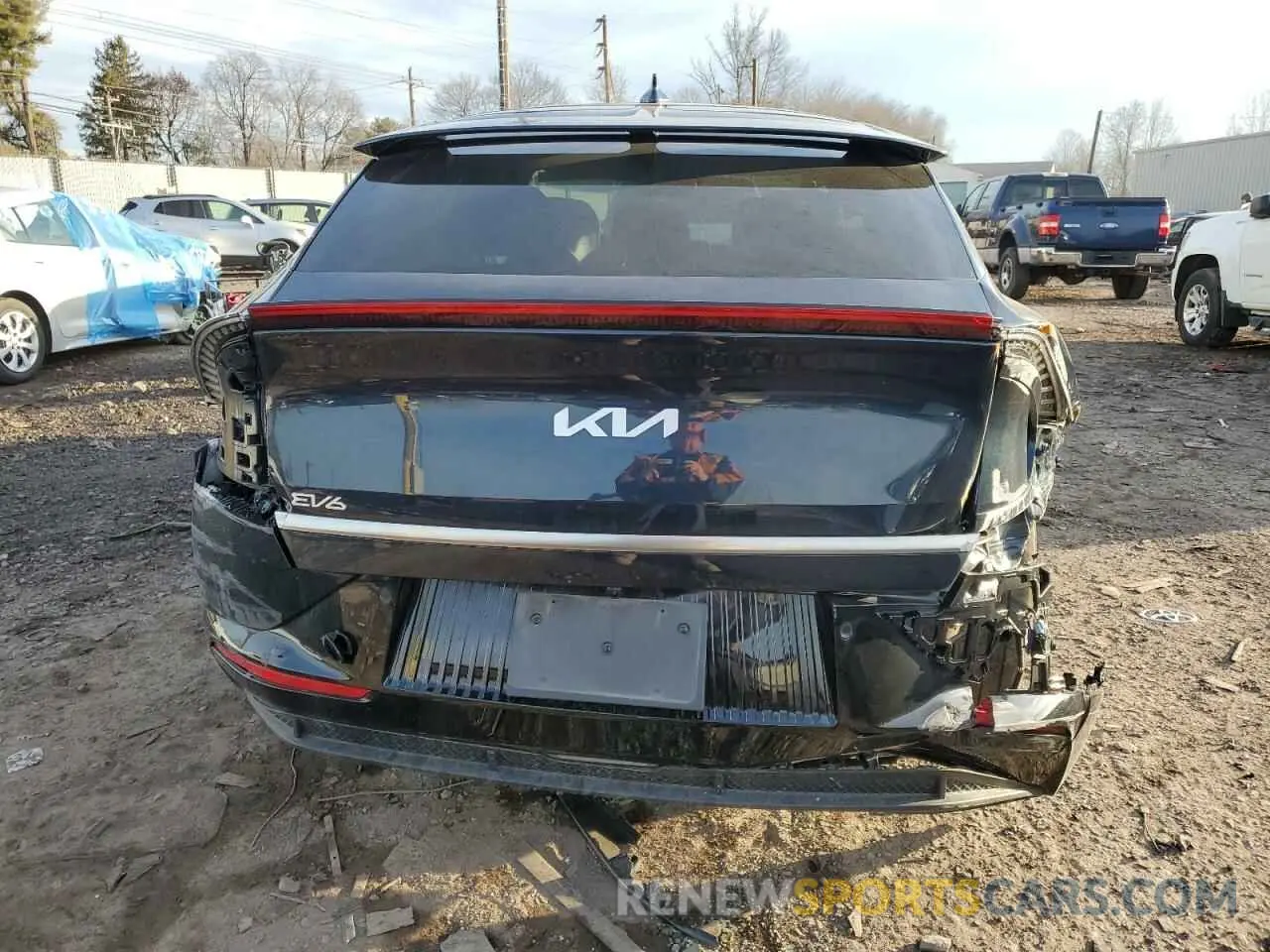 6 fotografías del automóvil dañado KNDC34LA8P5610127 KIA EV6 LIGHT 2023