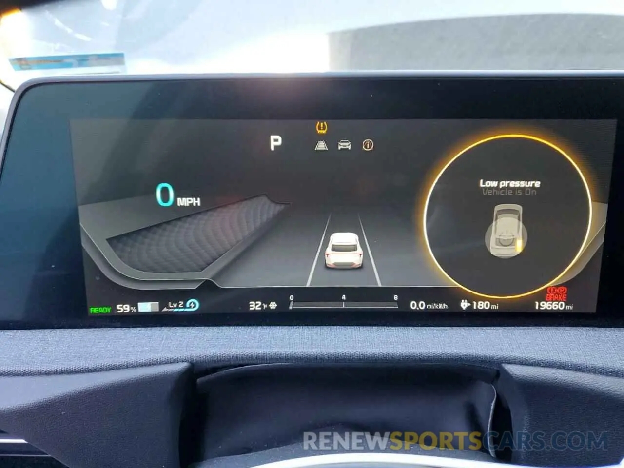 9 fotografías del automóvil dañado KNDC34LA8P5612010 KIA EV6 LIGHT 2023