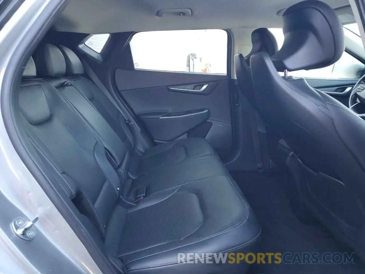 11 fotografías del automóvil dañado KNDC34LA9P5602456 KIA EV6 LIGHT 2023