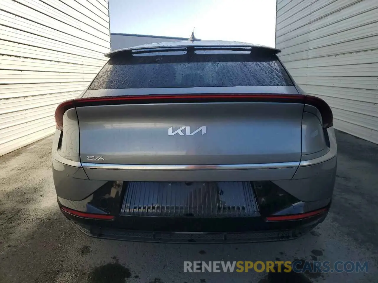 6 fotografías del automóvil dañado KNDC34LA9P5602456 KIA EV6 LIGHT 2023