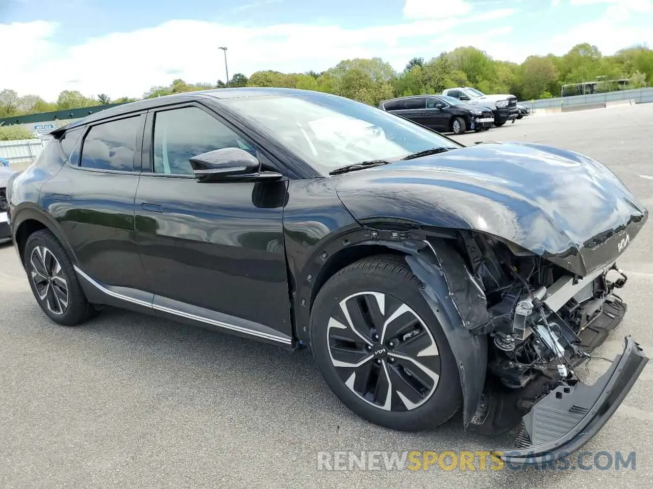 4 fotografías del automóvil dañado KNDC34LA1R5214754 KIA EV6 LIGHT 2024