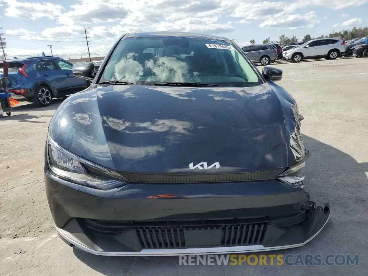 5 fotografías del automóvil dañado KNDC34LA1R5220408 KIA EV6 LIGHT 2024
