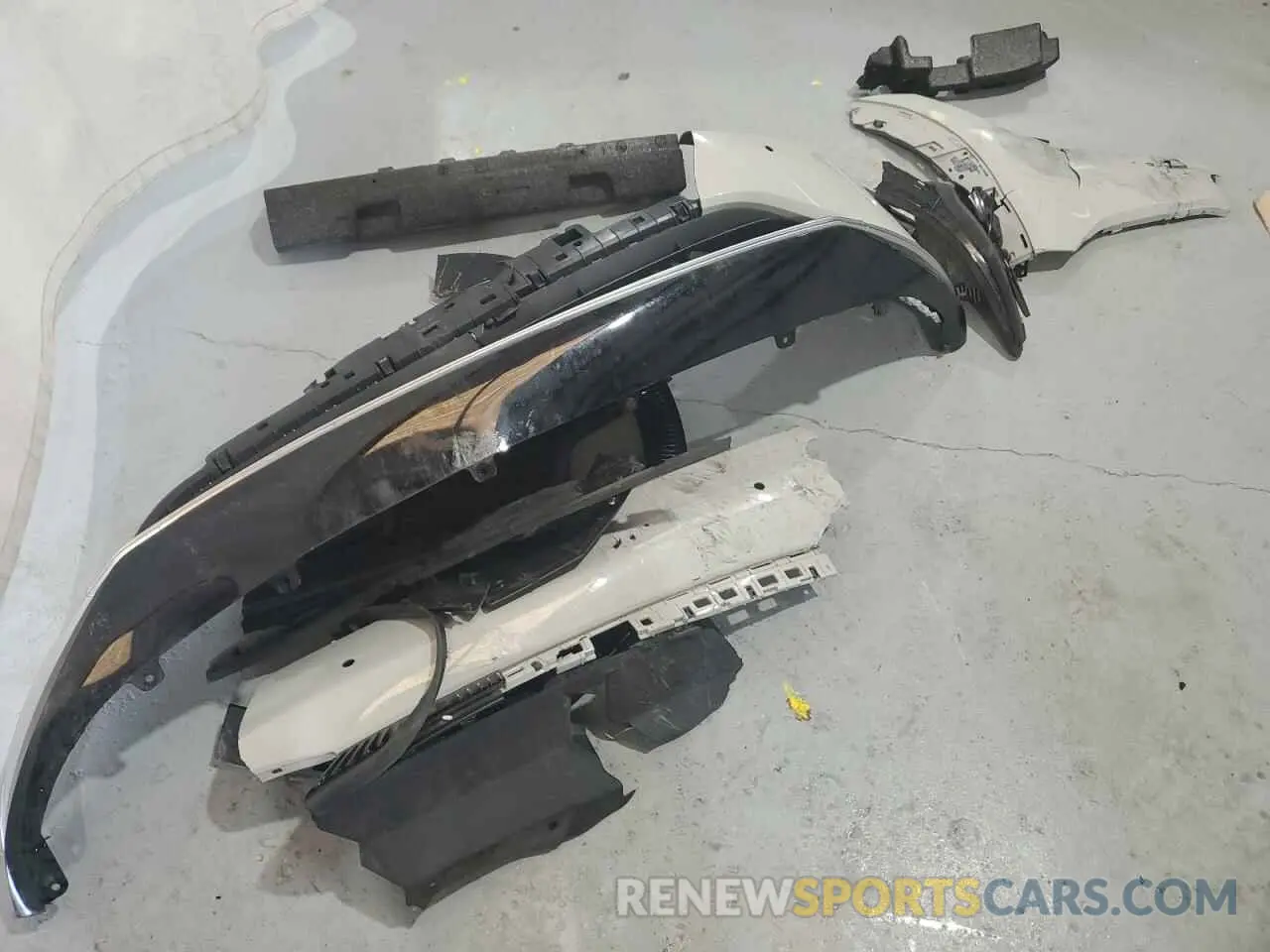 13 fotografías del automóvil dañado KNDC34LA2R5192134 KIA EV6 LIGHT 2024
