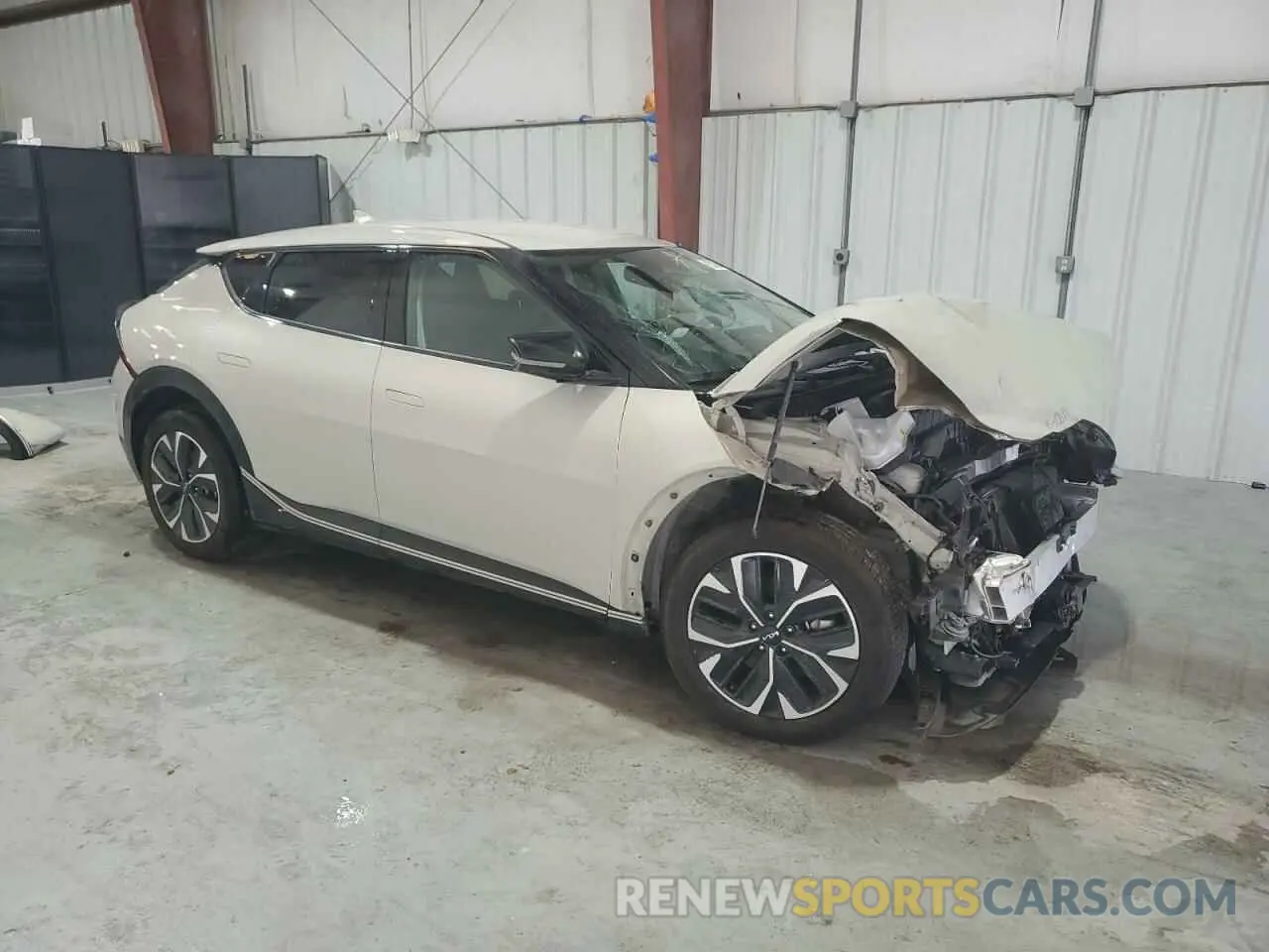 4 fotografías del automóvil dañado KNDC34LA2R5192134 KIA EV6 LIGHT 2024
