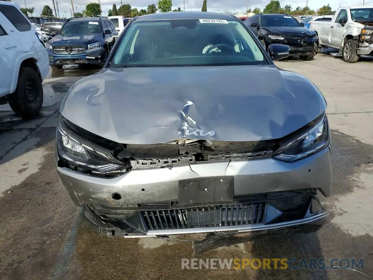 5 fotografías del automóvil dañado KNDC34LA2R5207165 KIA EV6 LIGHT 2024