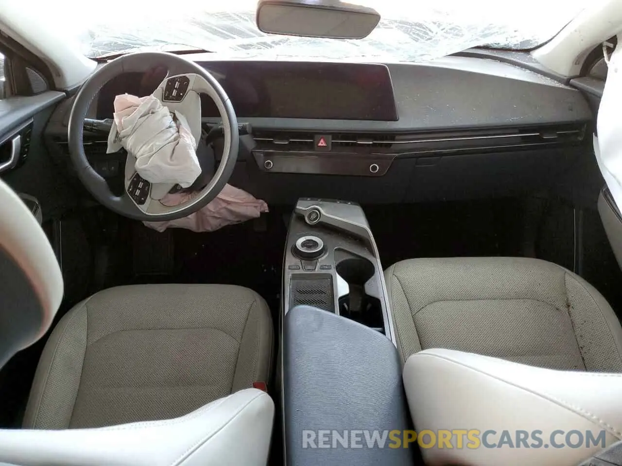 8 fotografías del automóvil dañado KNDC34LA2R5615097 KIA EV6 LIGHT 2024