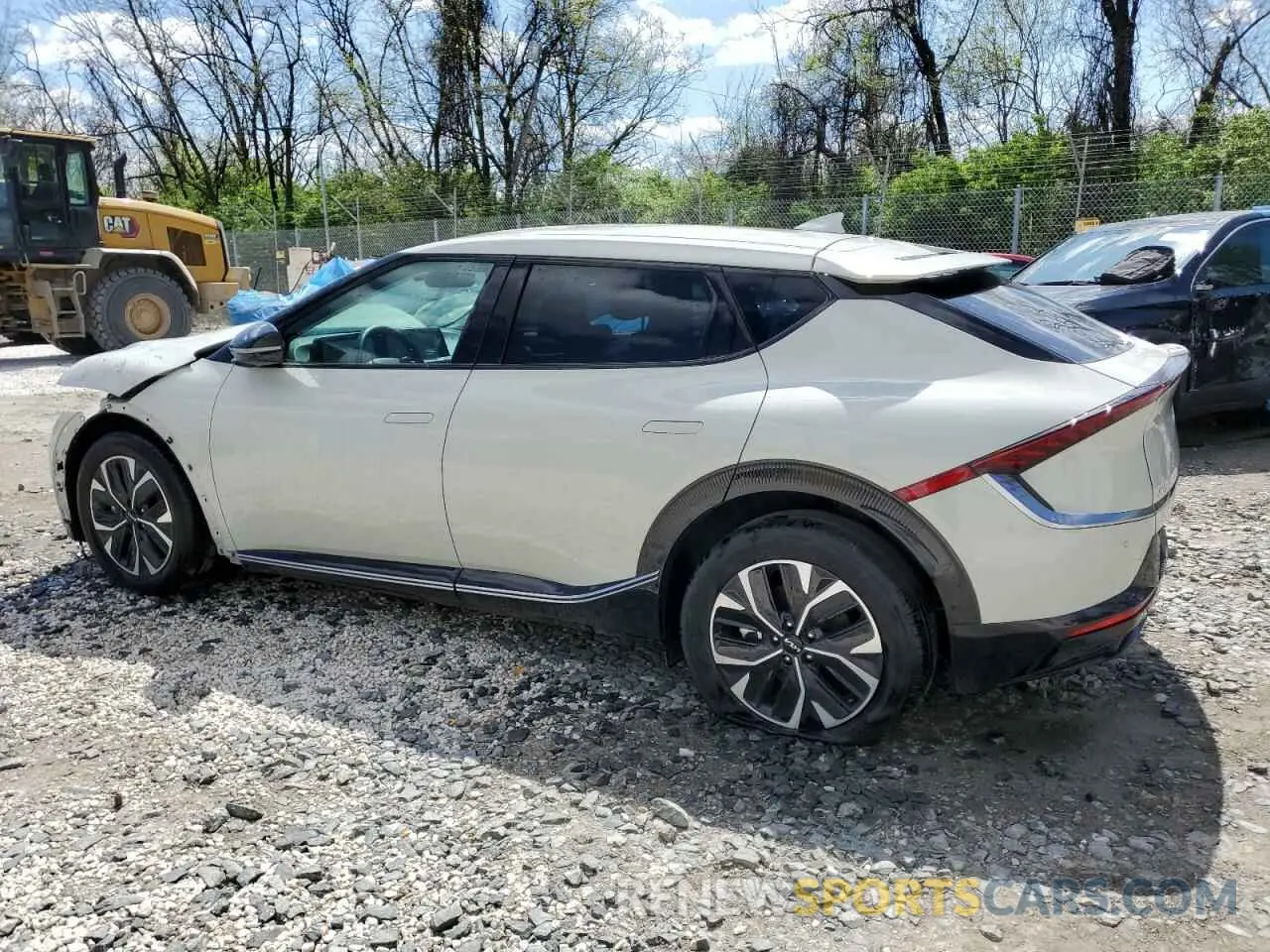 2 fotografías del automóvil dañado KNDC34LA3R5198783 KIA EV6 LIGHT 2024
