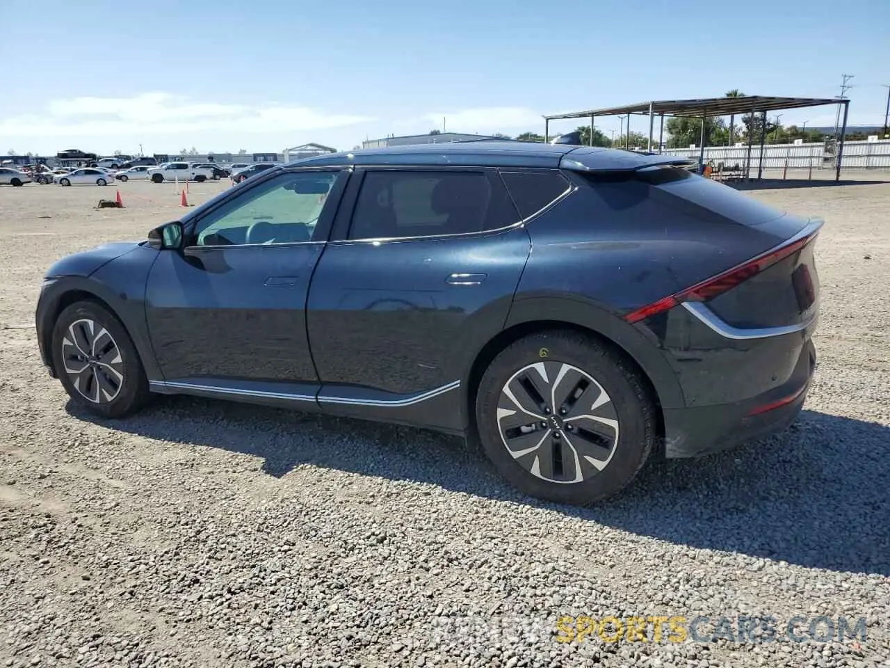 2 fotografías del automóvil dañado KNDC34LA4R5220287 KIA EV6 LIGHT 2024