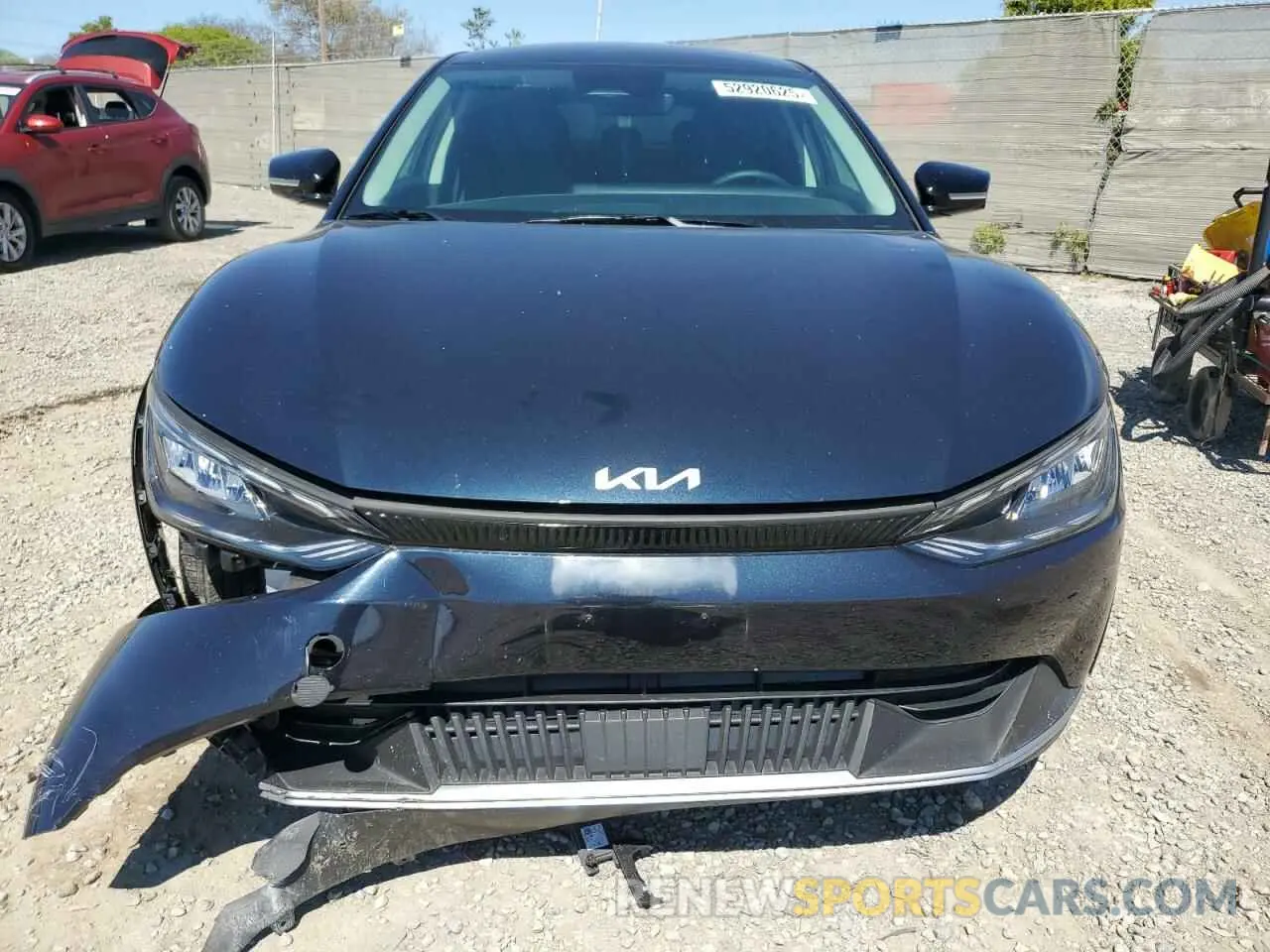 5 fotografías del automóvil dañado KNDC34LA4R5220287 KIA EV6 LIGHT 2024