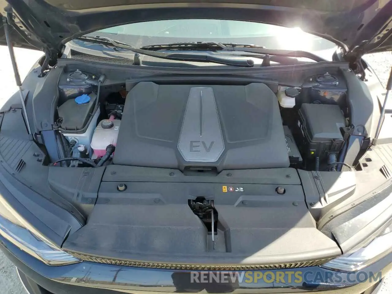 12 fotografías del automóvil dañado KNDC34LA4R5220371 KIA EV6 LIGHT 2024