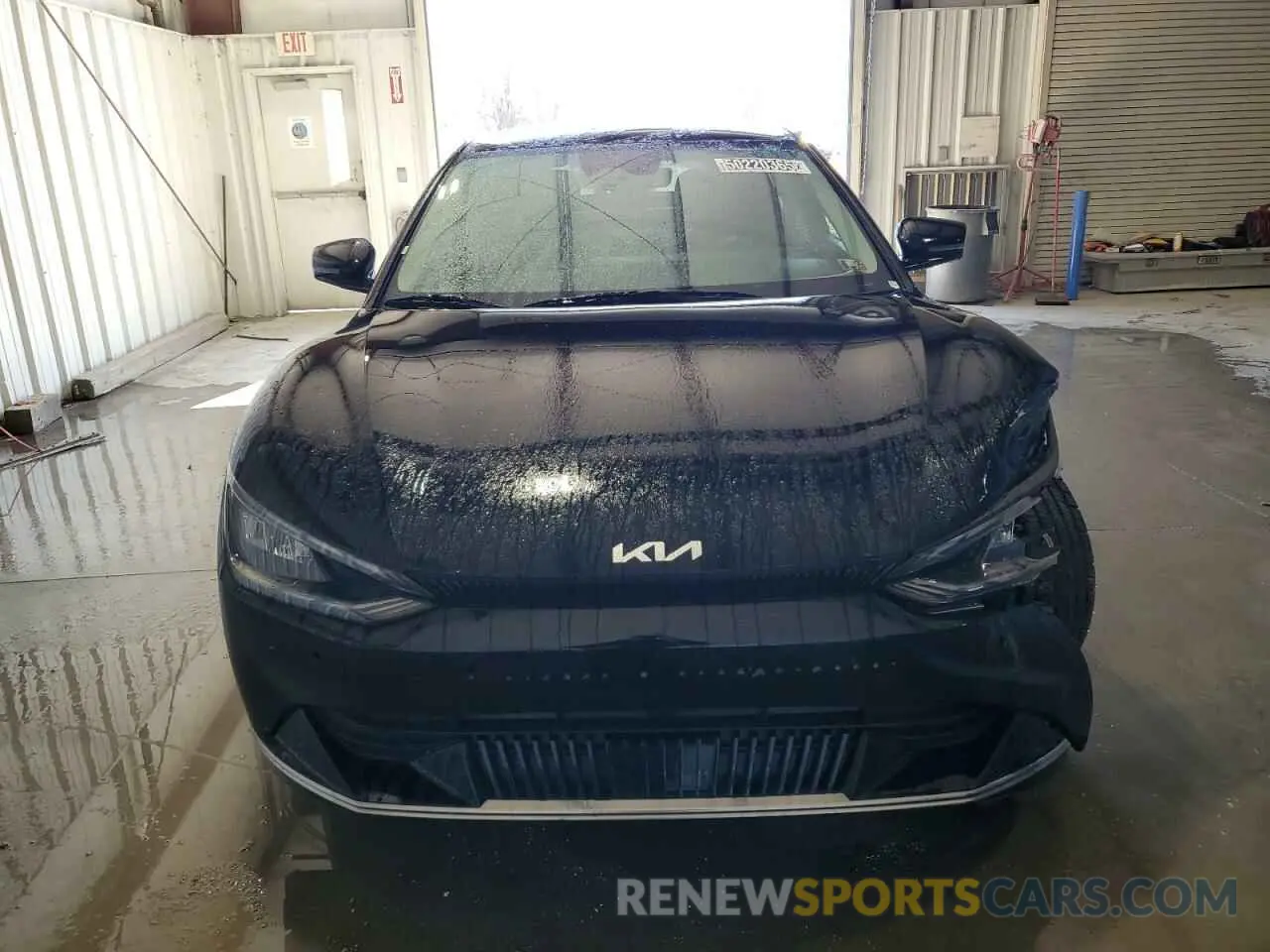 5 fotografías del automóvil dañado KNDC34LA5R5198655 KIA EV6 LIGHT 2024