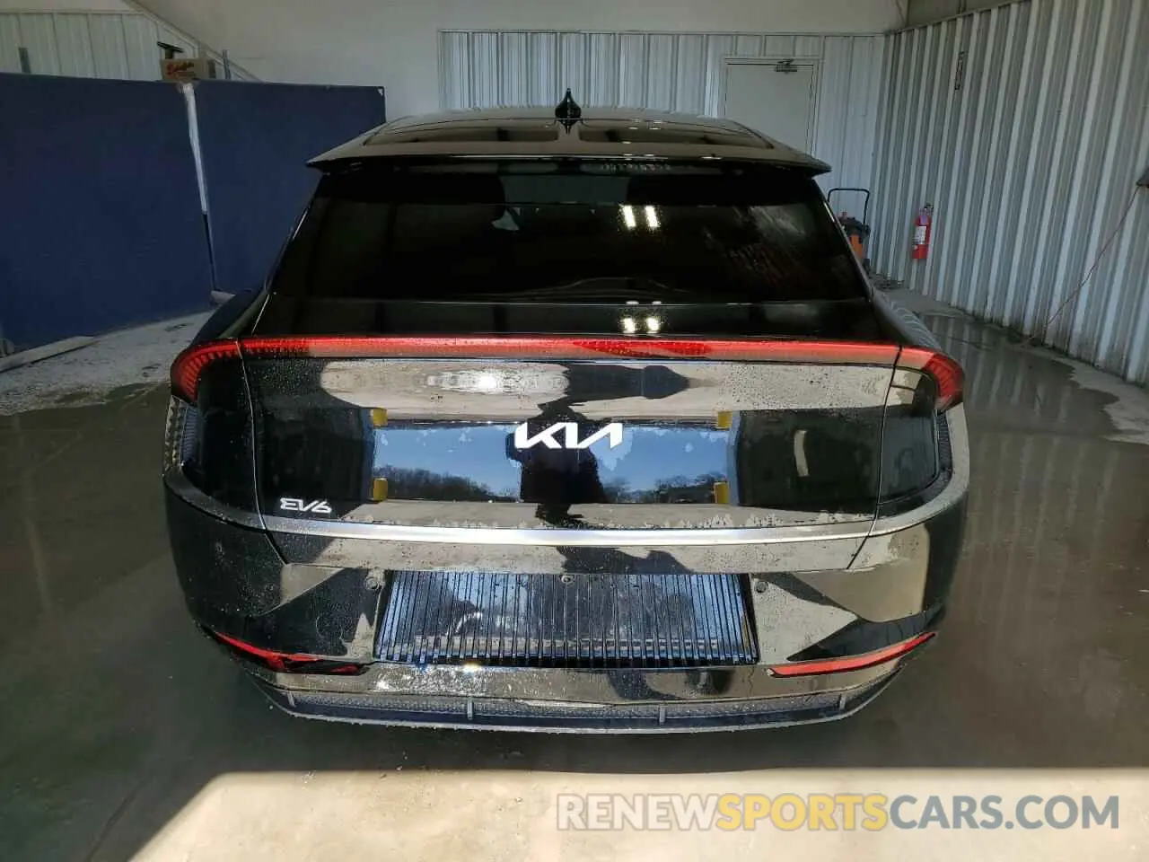 6 fotografías del automóvil dañado KNDC34LA5R5198655 KIA EV6 LIGHT 2024