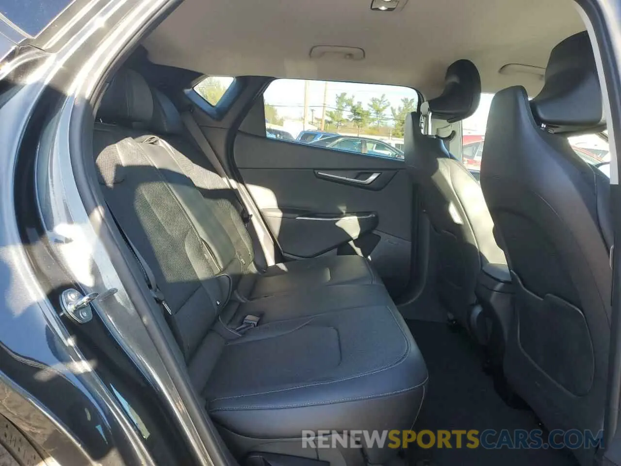 10 fotografías del automóvil dañado KNDC34LA7R5198754 KIA EV6 LIGHT 2024