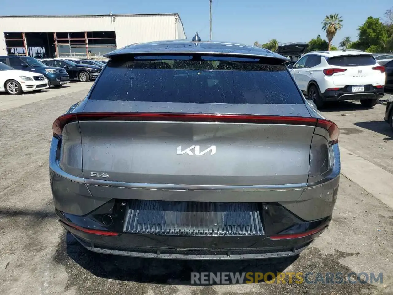 6 fotografías del automóvil dañado KNDC34LA7R5217335 KIA EV6 LIGHT 2024