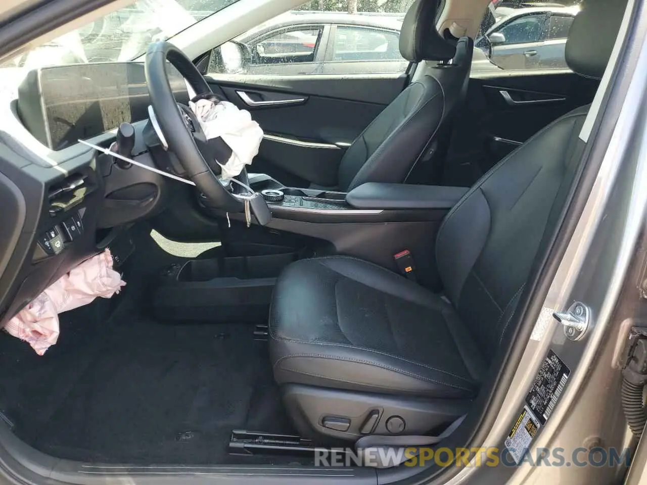 7 fotografías del automóvil dañado KNDC34LA7R5217335 KIA EV6 LIGHT 2024