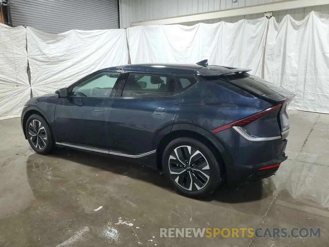 2 fotografías del automóvil dañado KNDC34LA9R5205476 KIA EV6 LIGHT 2024