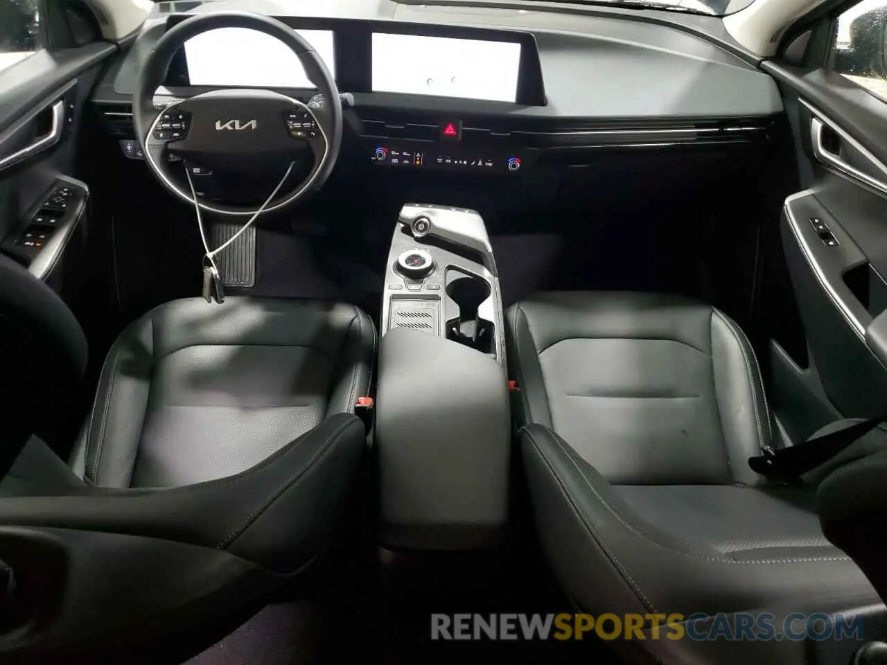 8 fotografías del automóvil dañado KNDC34LA9R5205476 KIA EV6 LIGHT 2024