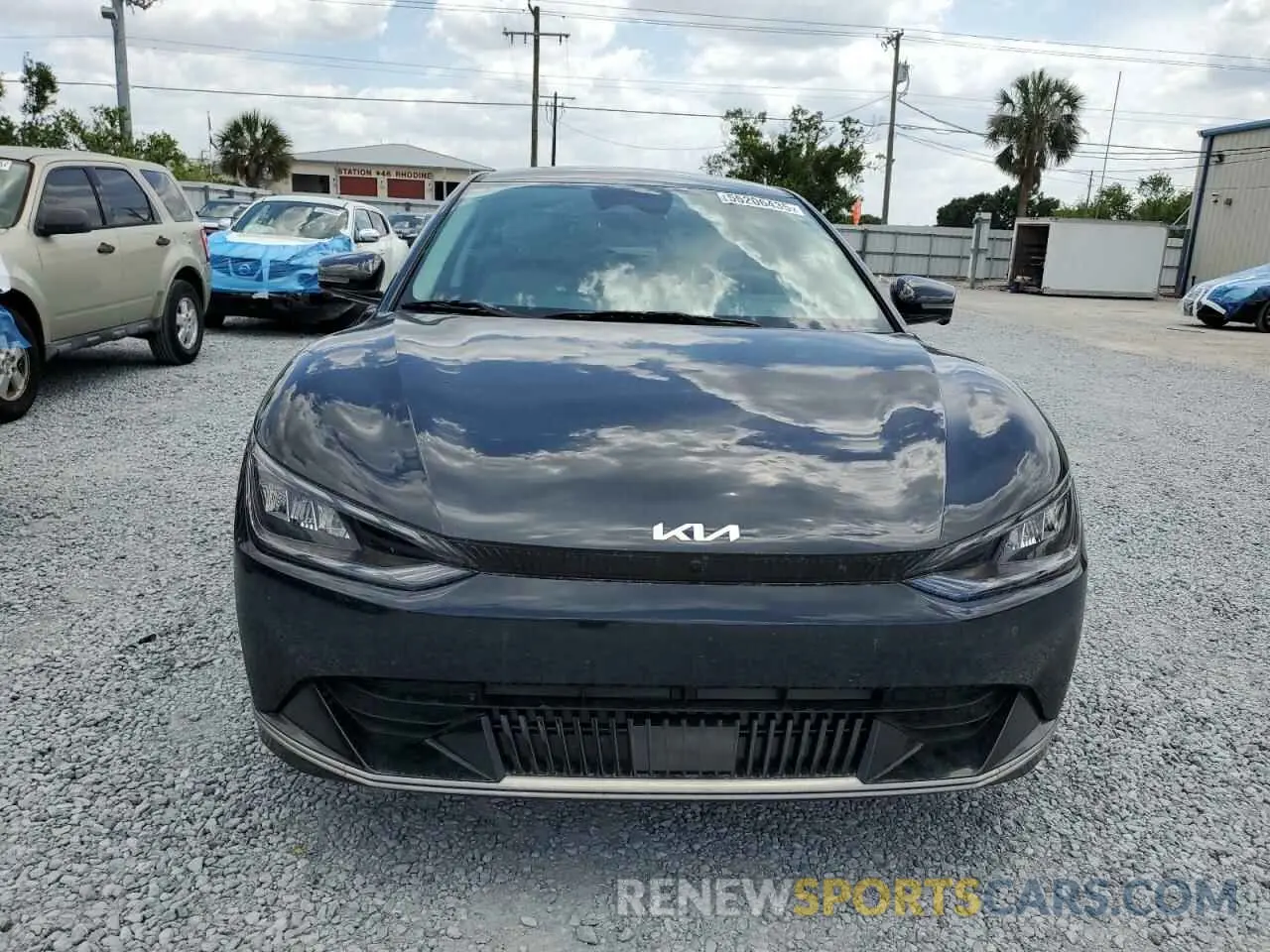 5 fotografías del automóvil dañado KNDC34LAXR5166820 KIA EV6 LIGHT 2024