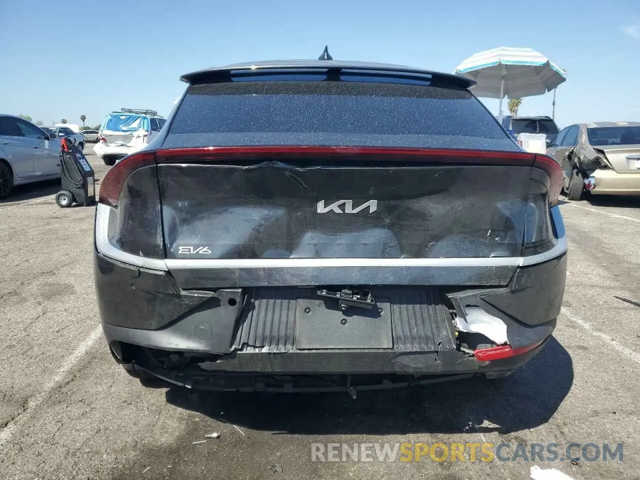 6 fotografías del automóvil dañado KNDC34LAXR5622511 KIA EV6 LIGHT 2024