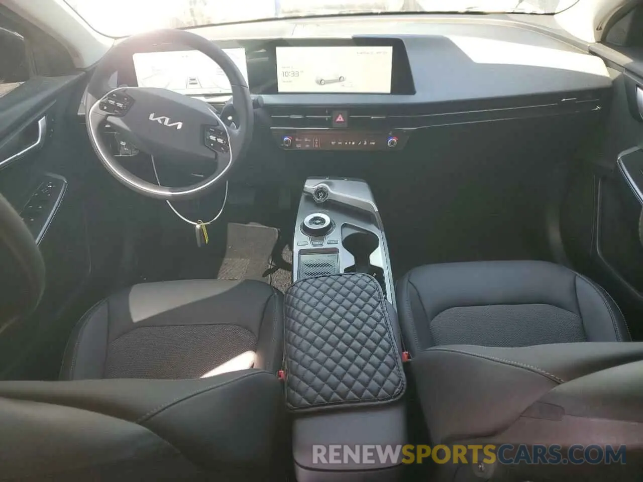 8 fotografías del automóvil dañado KNDC34LAXR5622511 KIA EV6 LIGHT 2024