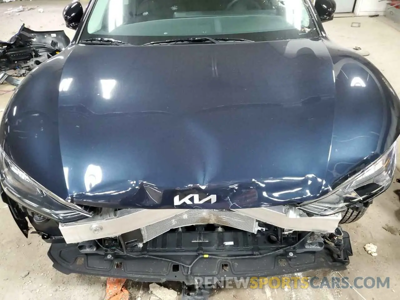 11 fotografías del automóvil dañado KNDC3DLC5R5182649 KIA EV6 LIGHT 2024