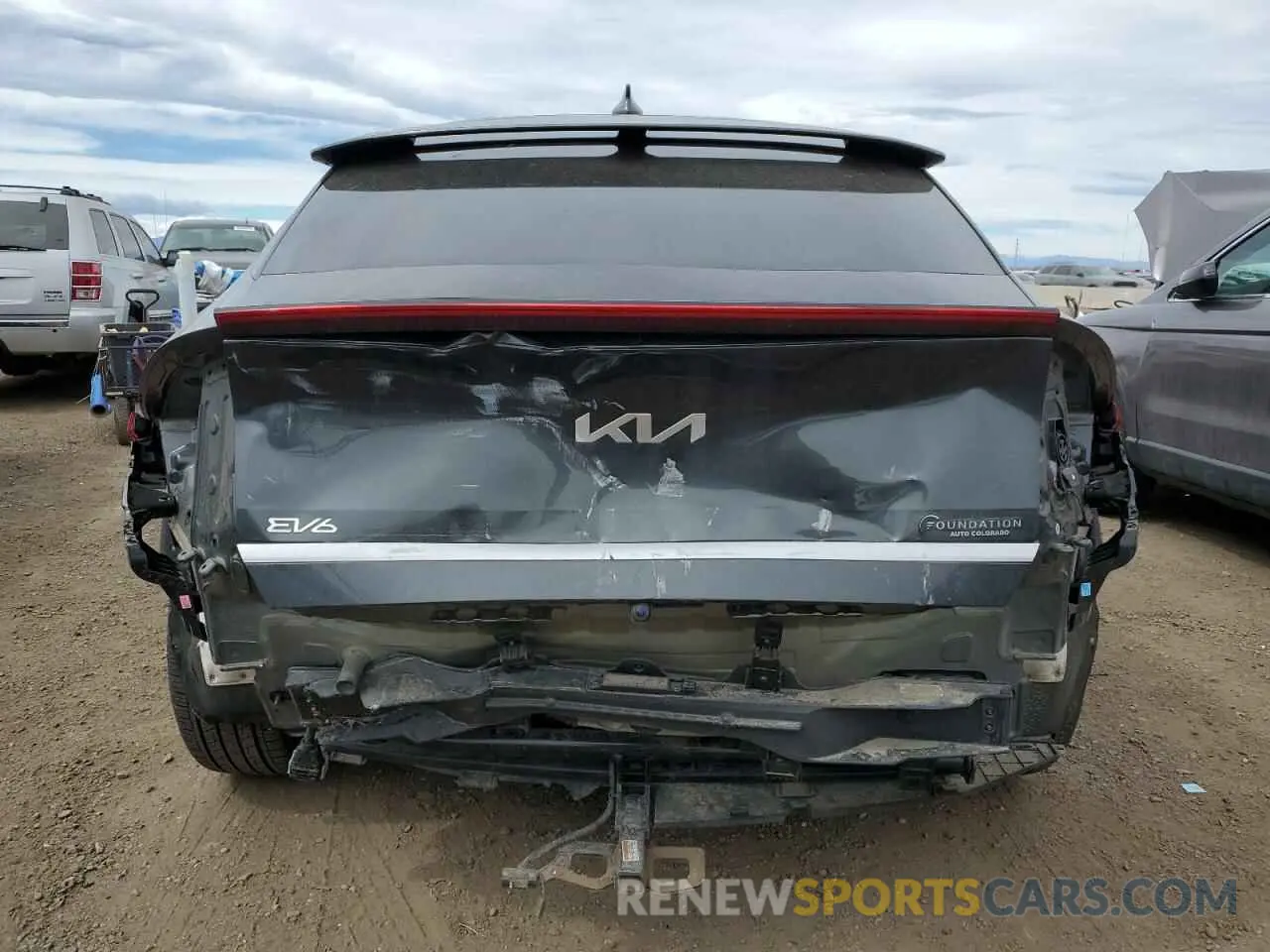 6 fotografías del automóvil dañado KNDC3DLC5R5196308 KIA EV6 LIGHT 2024