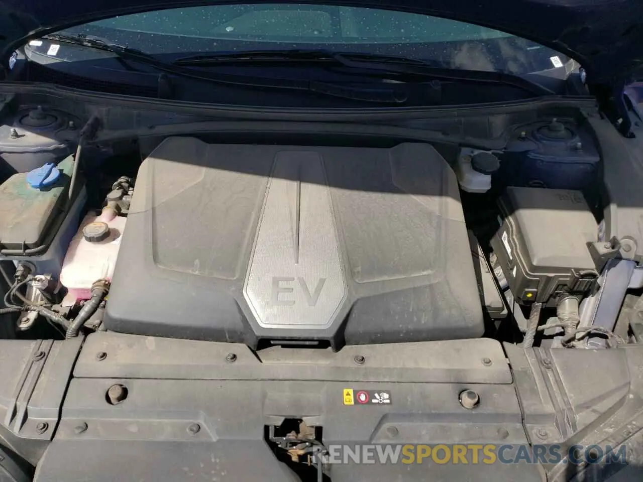 12 fotografías del automóvil dañado KNDC3DLCXR5159657 KIA EV6 LIGHT 2024