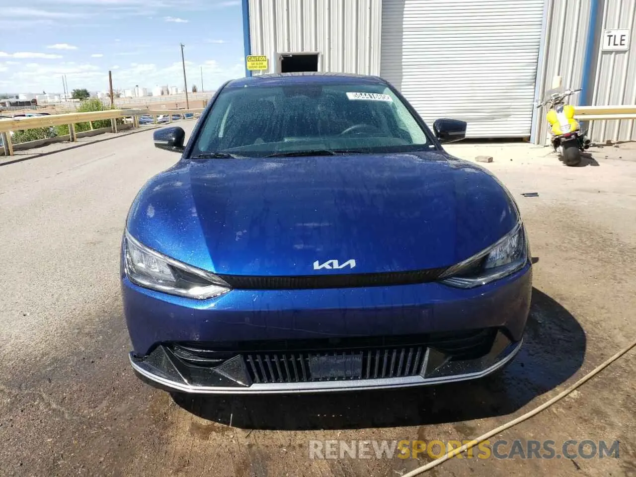 5 fotografías del automóvil dañado KNDC3DLCXR5159657 KIA EV6 LIGHT 2024