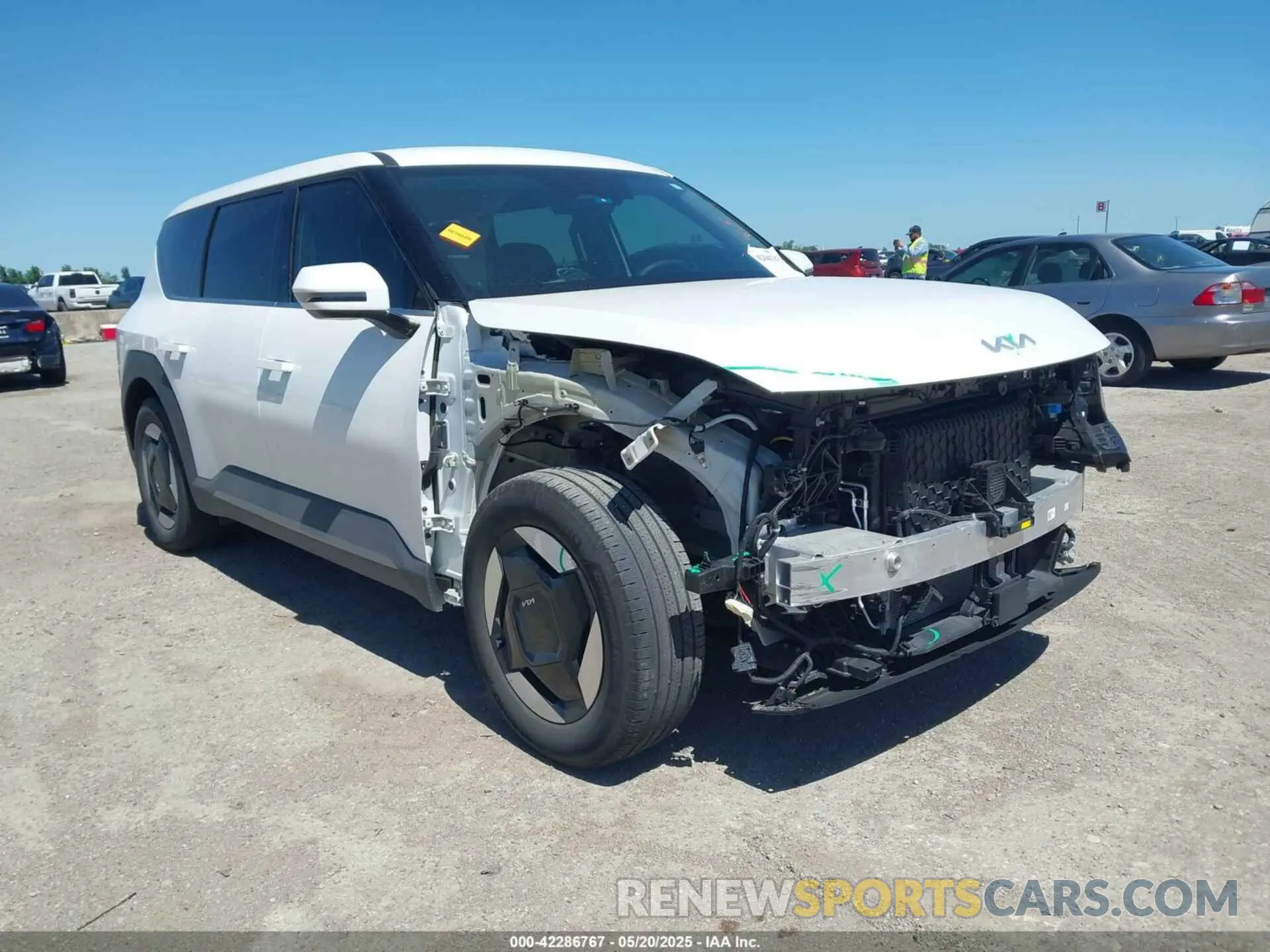 1 fotografías del automóvil dañado KNDAA5S29R6035952 KIA EV9 2024