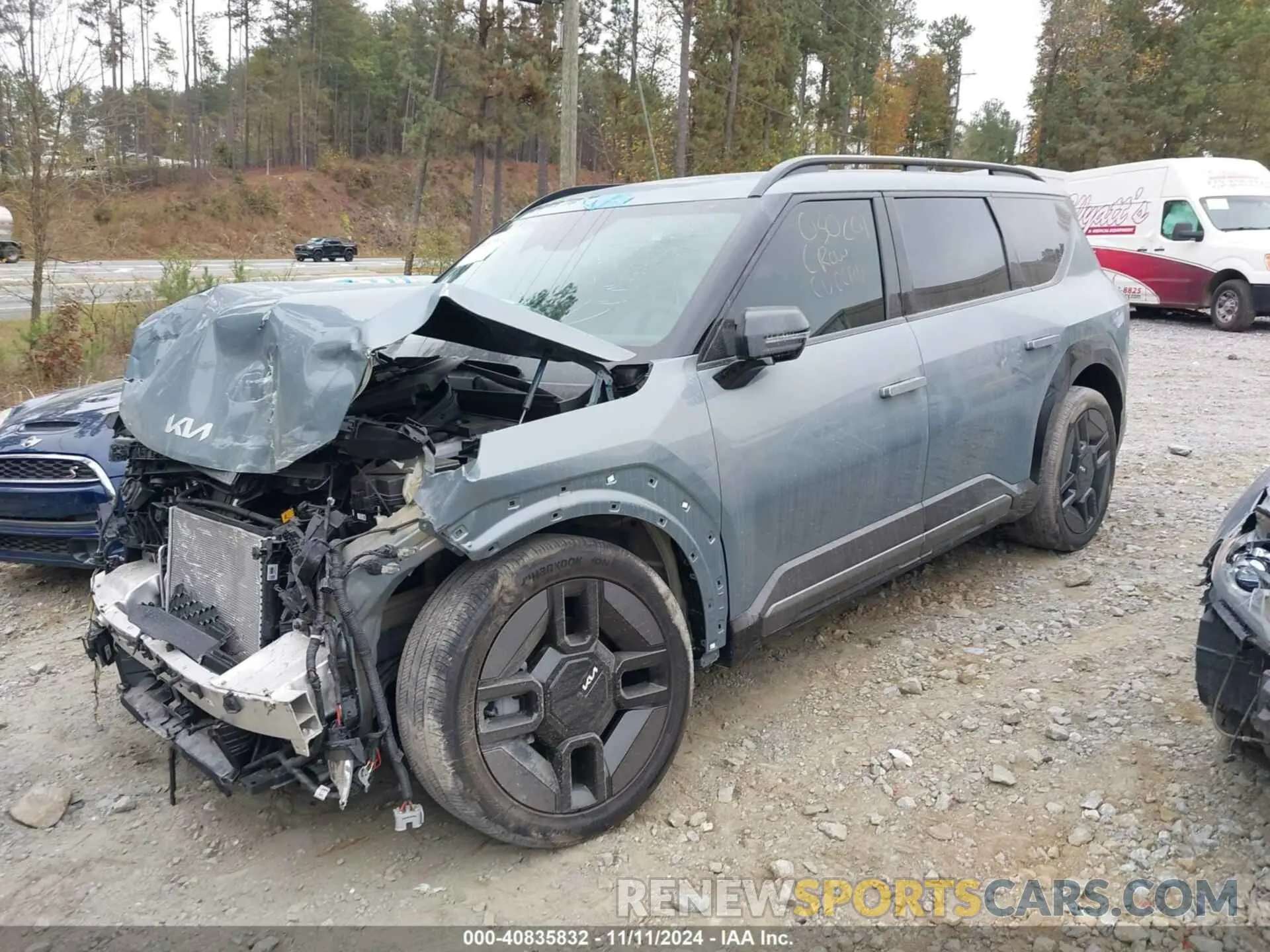14 fotografías del automóvil dañado KNDAEFS54R6030209 KIA EV9 2024