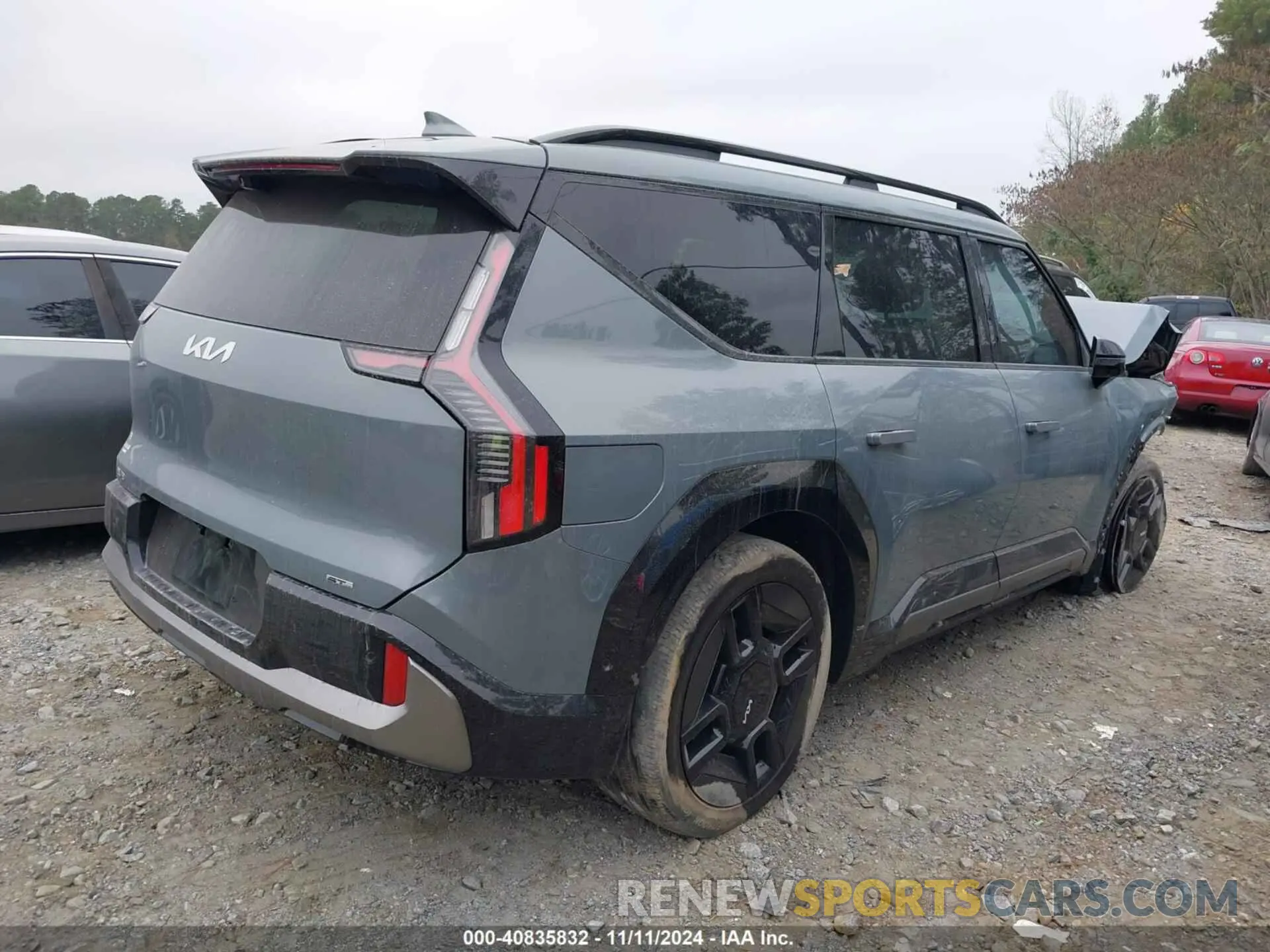 4 fotografías del automóvil dañado KNDAEFS54R6030209 KIA EV9 2024
