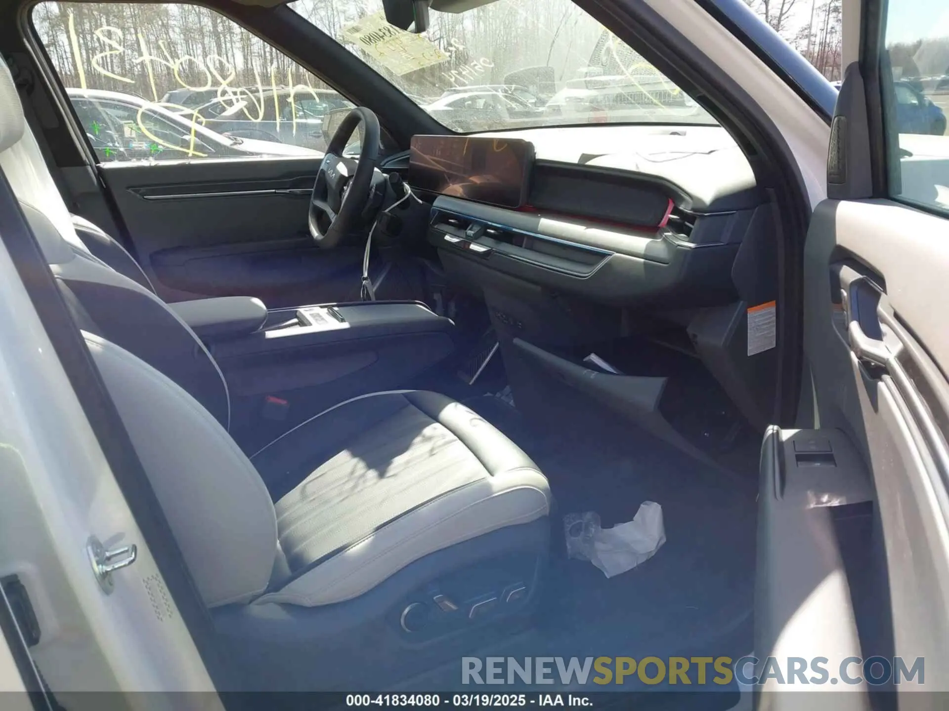 5 fotografías del automóvil dañado KNDAEFS57R6051474 KIA EV9 2024