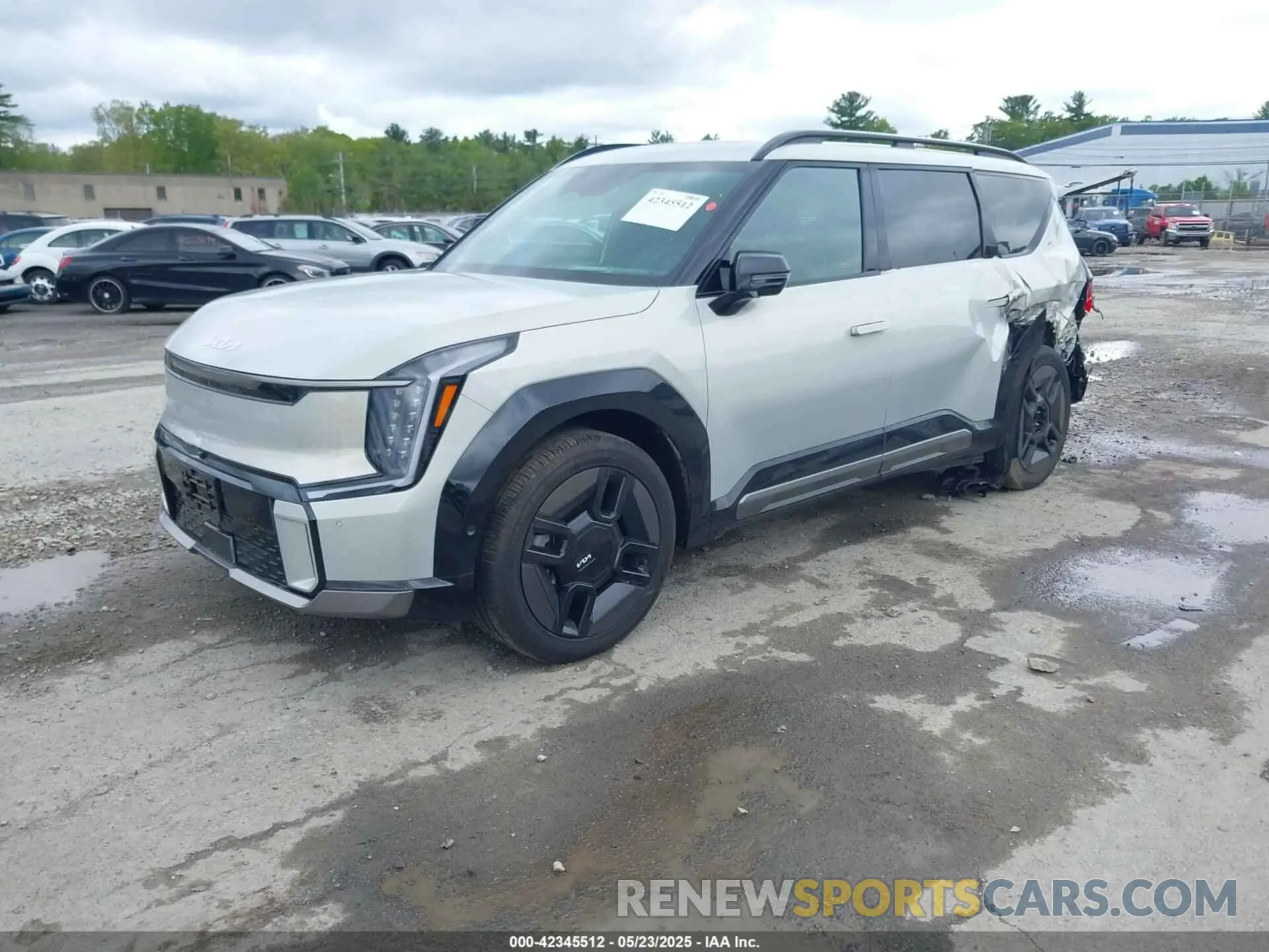 2 fotografías del automóvil dañado KNDAEFS59R6033333 KIA EV9 2024