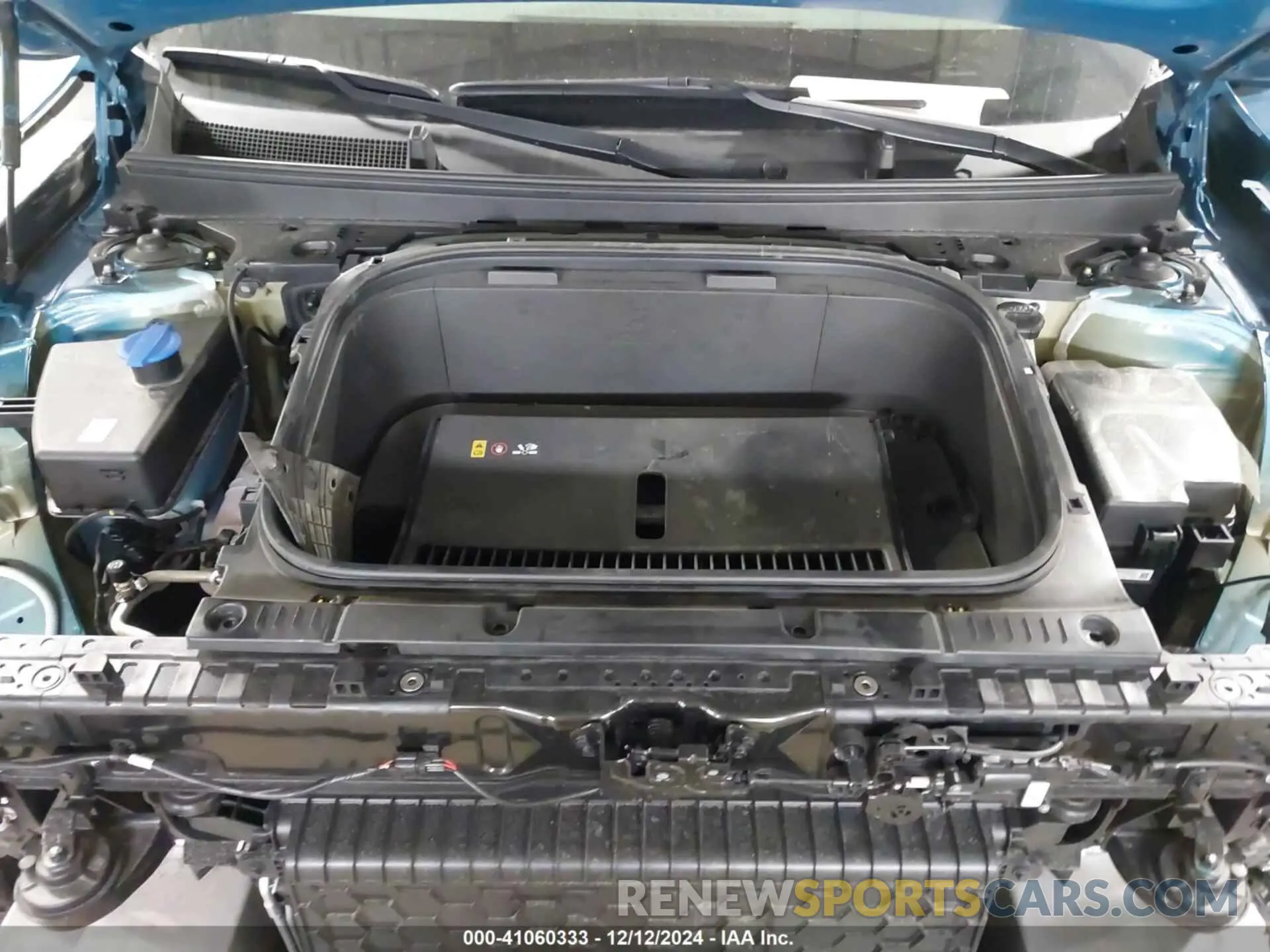 10 fotografías del automóvil dañado KNDAFFS54R6024469 KIA EV9 2024