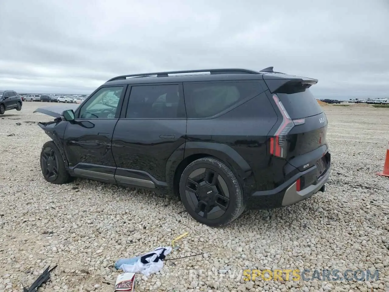 2 fotografías del automóvil dañado KNDAEFS52R6040494 KIA EV9 GT LIN 2024